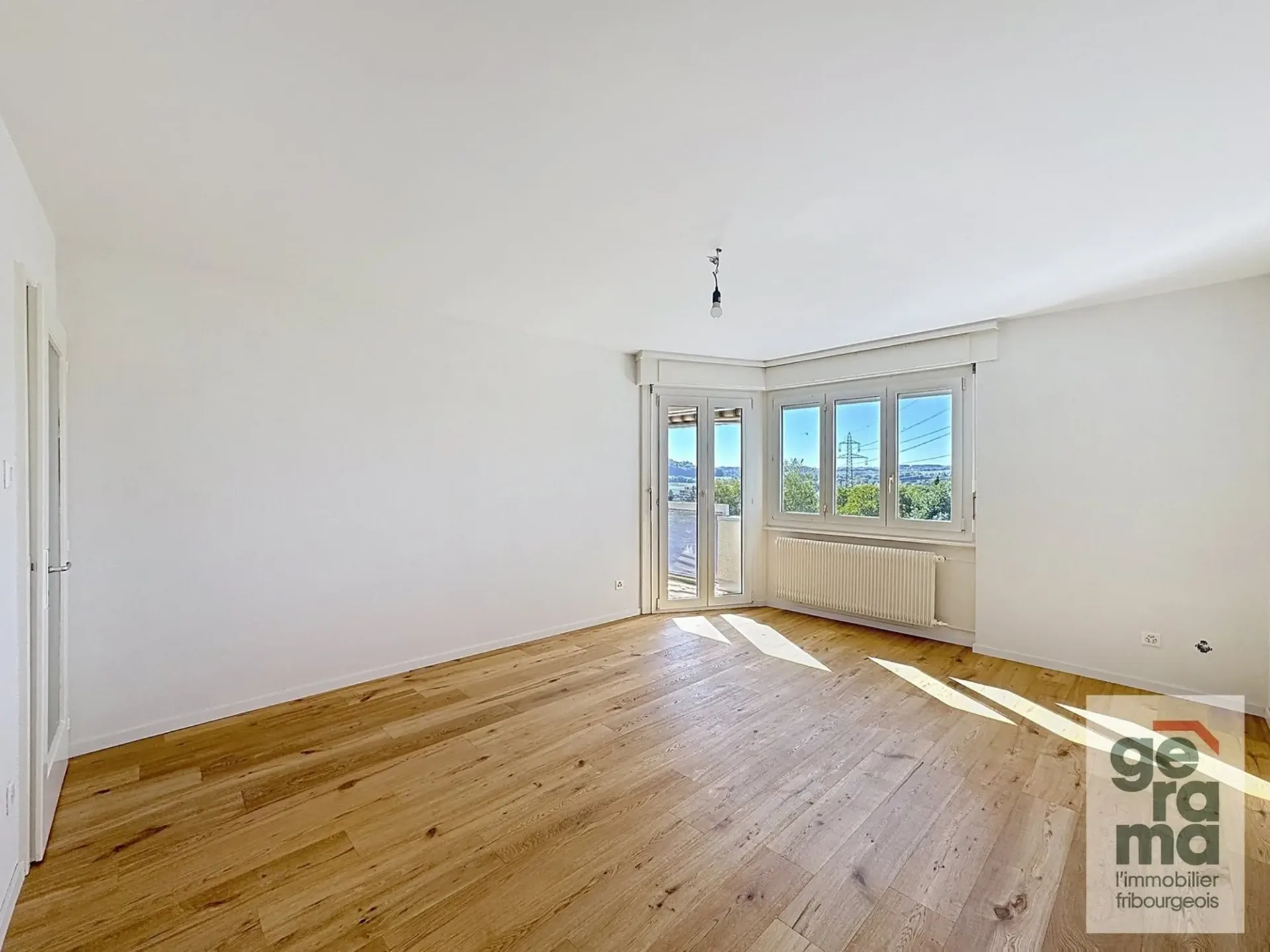 3,5 Zimmer renoviert im 4. Stock in Marly