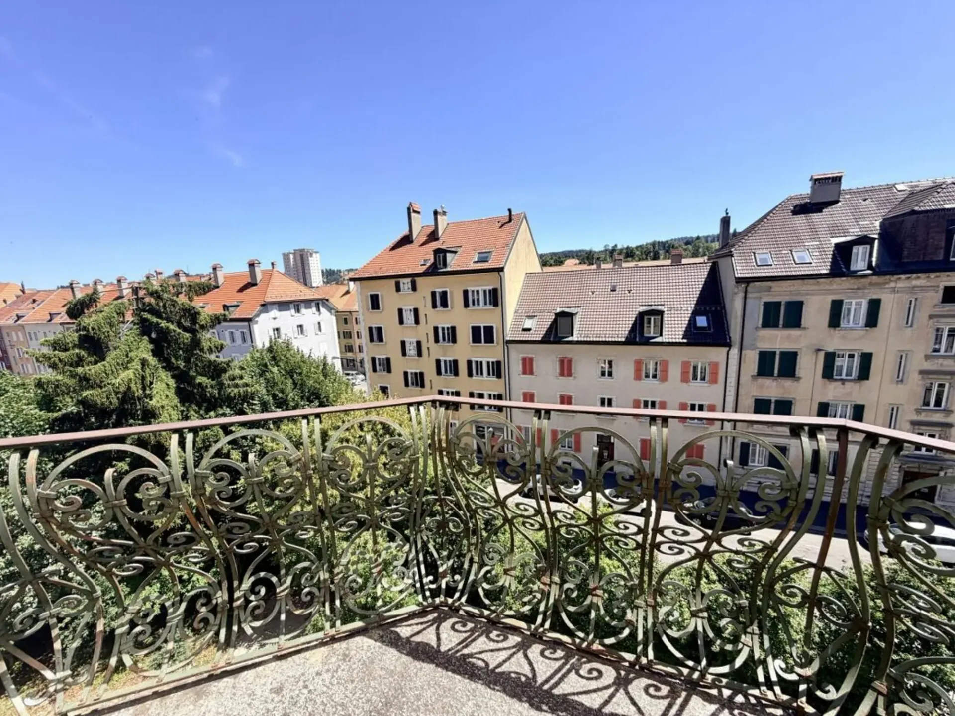 Renoviert! 4-Zimmer-Wohnung mit Balkon