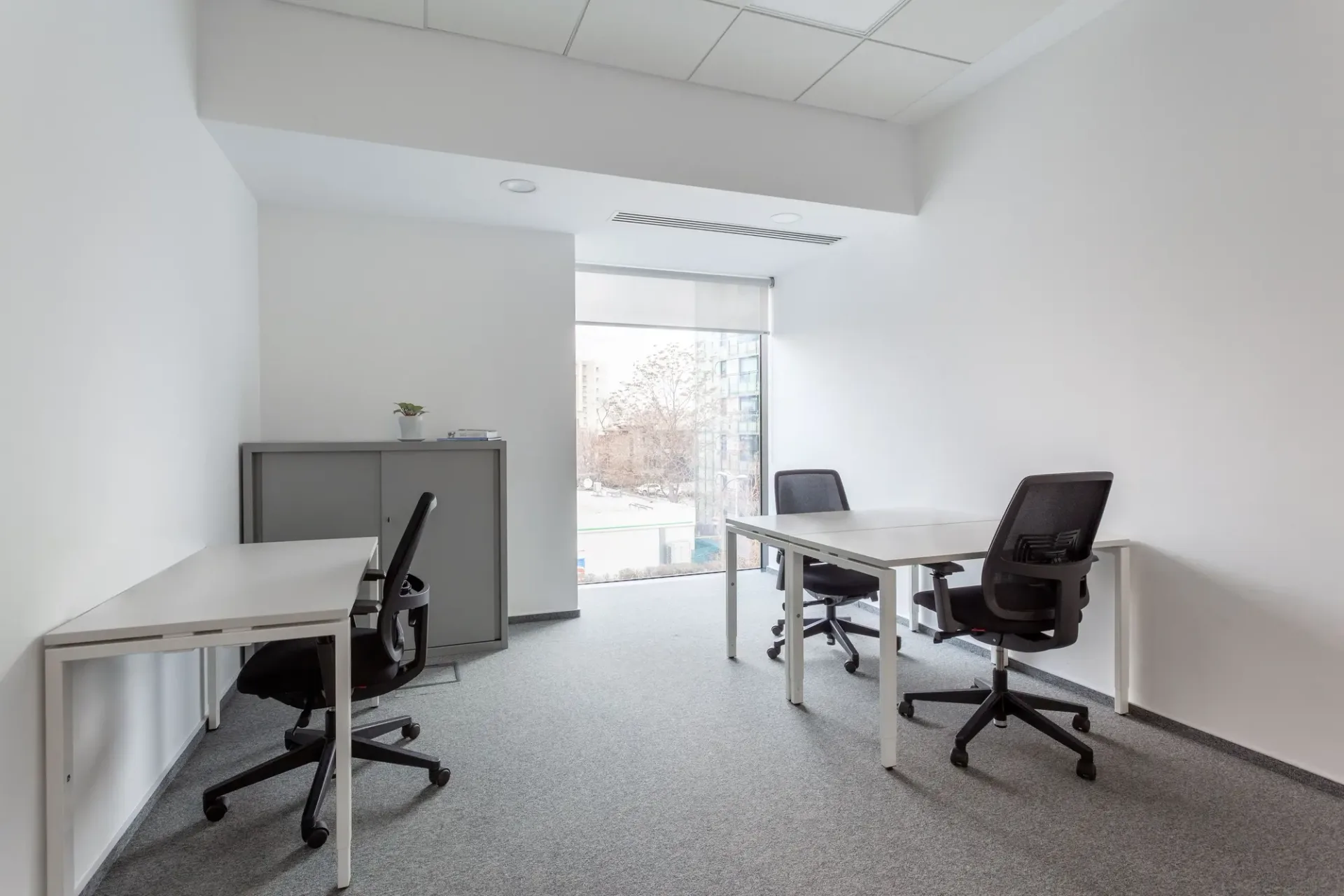 Büro auf Maß für 3 Personen bei Spaces Cocoon Bussigny
