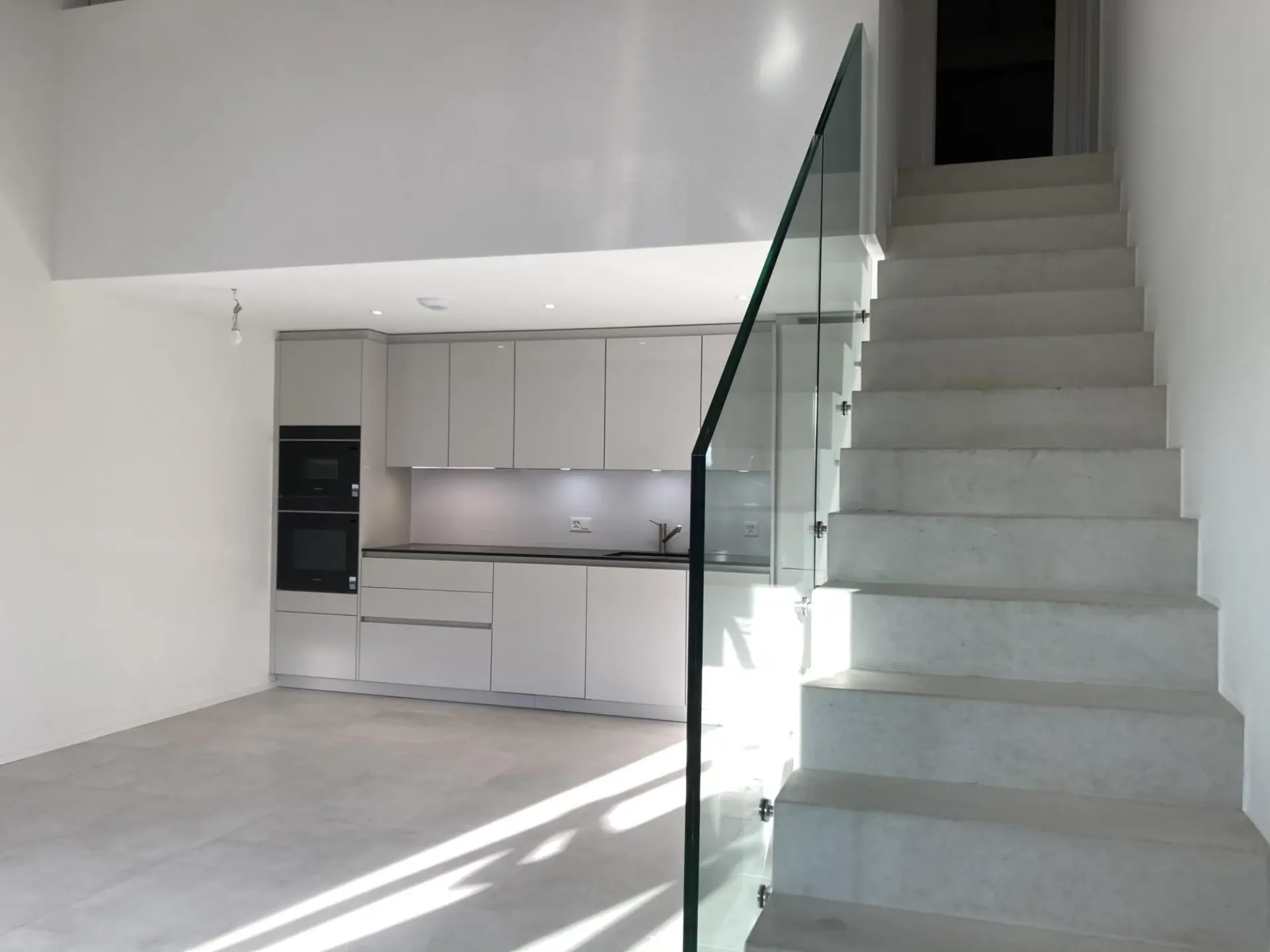 Prächtiges Duplex mit 2½ Zimmern und großer Mezzanine