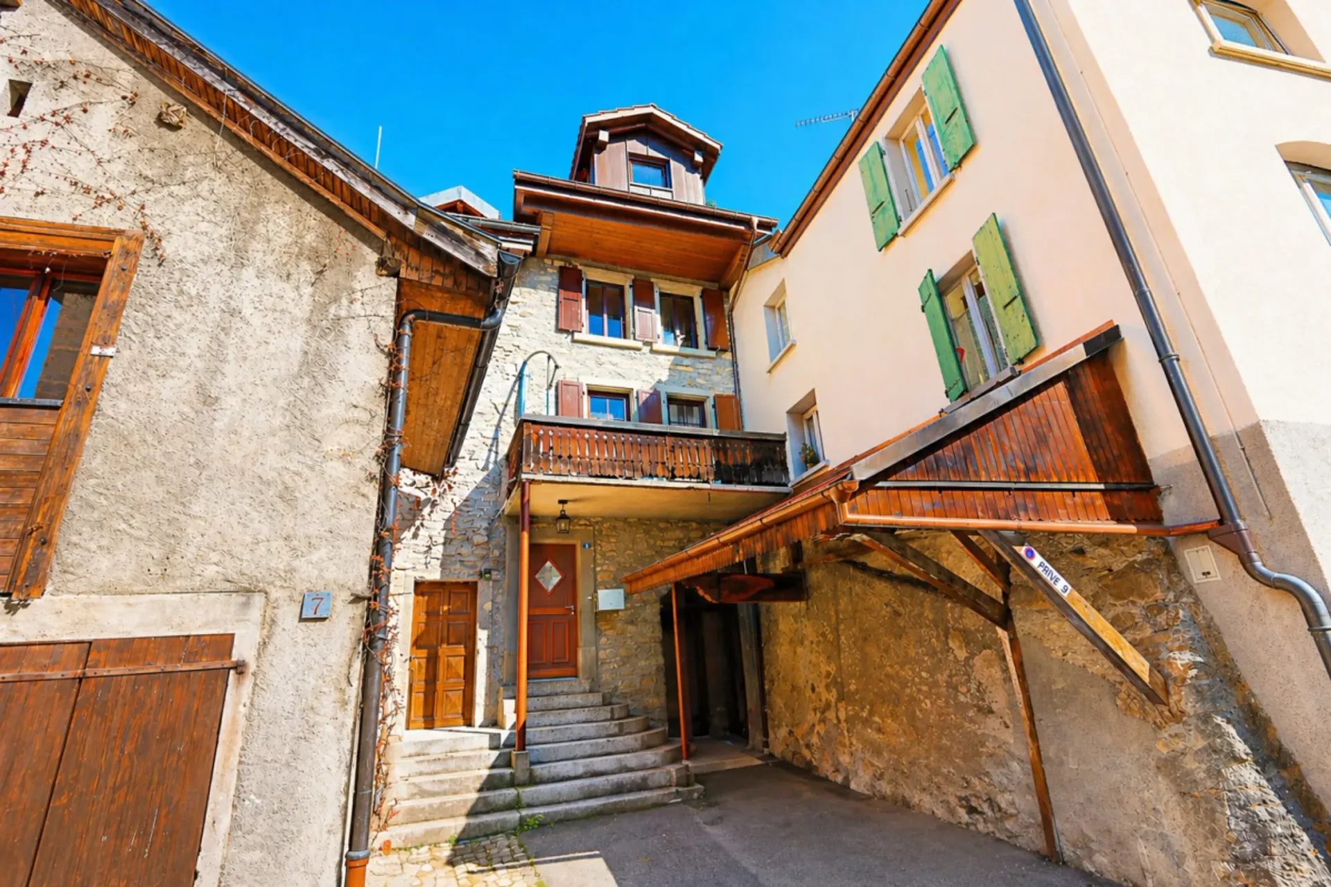 Casa villaggio con 5,5 locali e soppalco