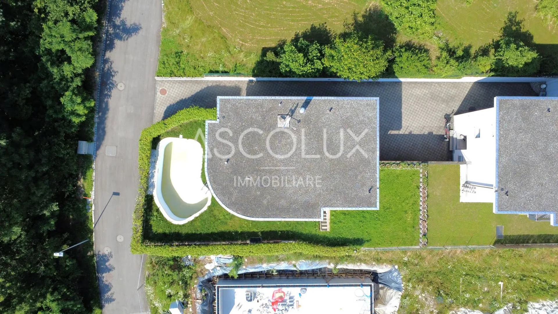 Hübsches 4.5-Zimmer-Einfamilienhaus mit Garten und Pool in ruhiger Wohnlage