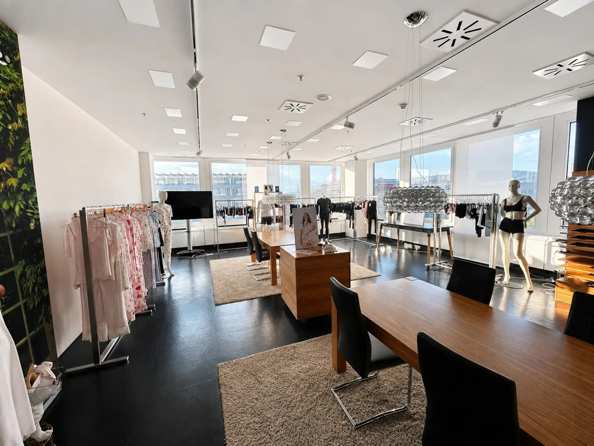 Spazio commerciale nel TMC No. 460
