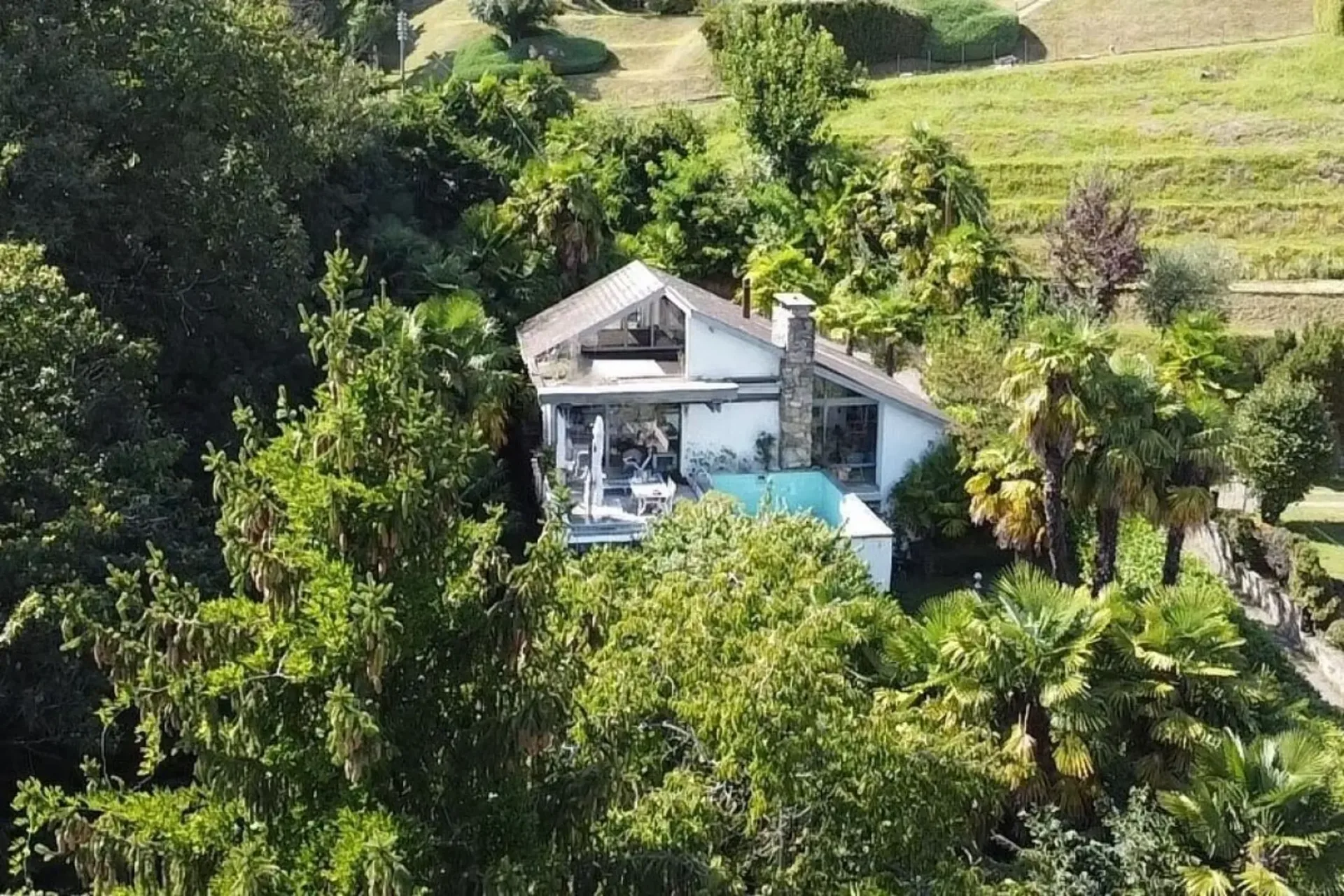Einzigartiges Haus inmitten der Natur