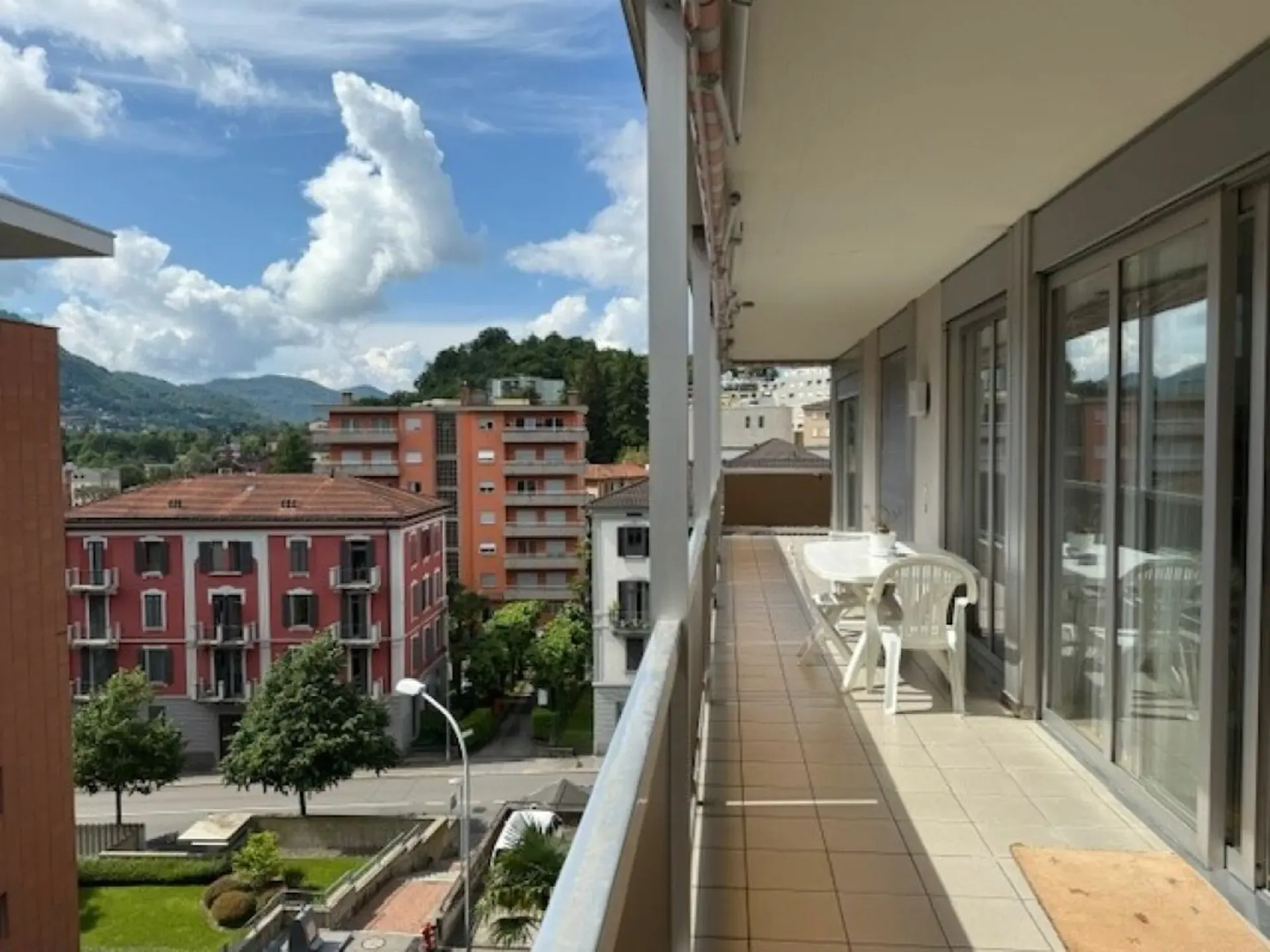 Appartamento 5.5 locali con ampia terrazza - zona prestigiosa di Lugano