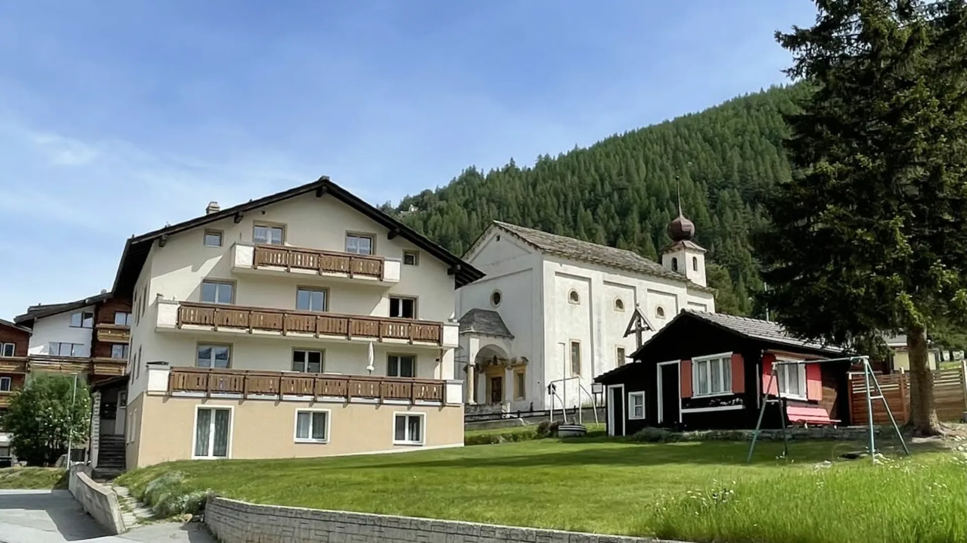 Beautiful Schönegg very comfortable 4.5 room apartment