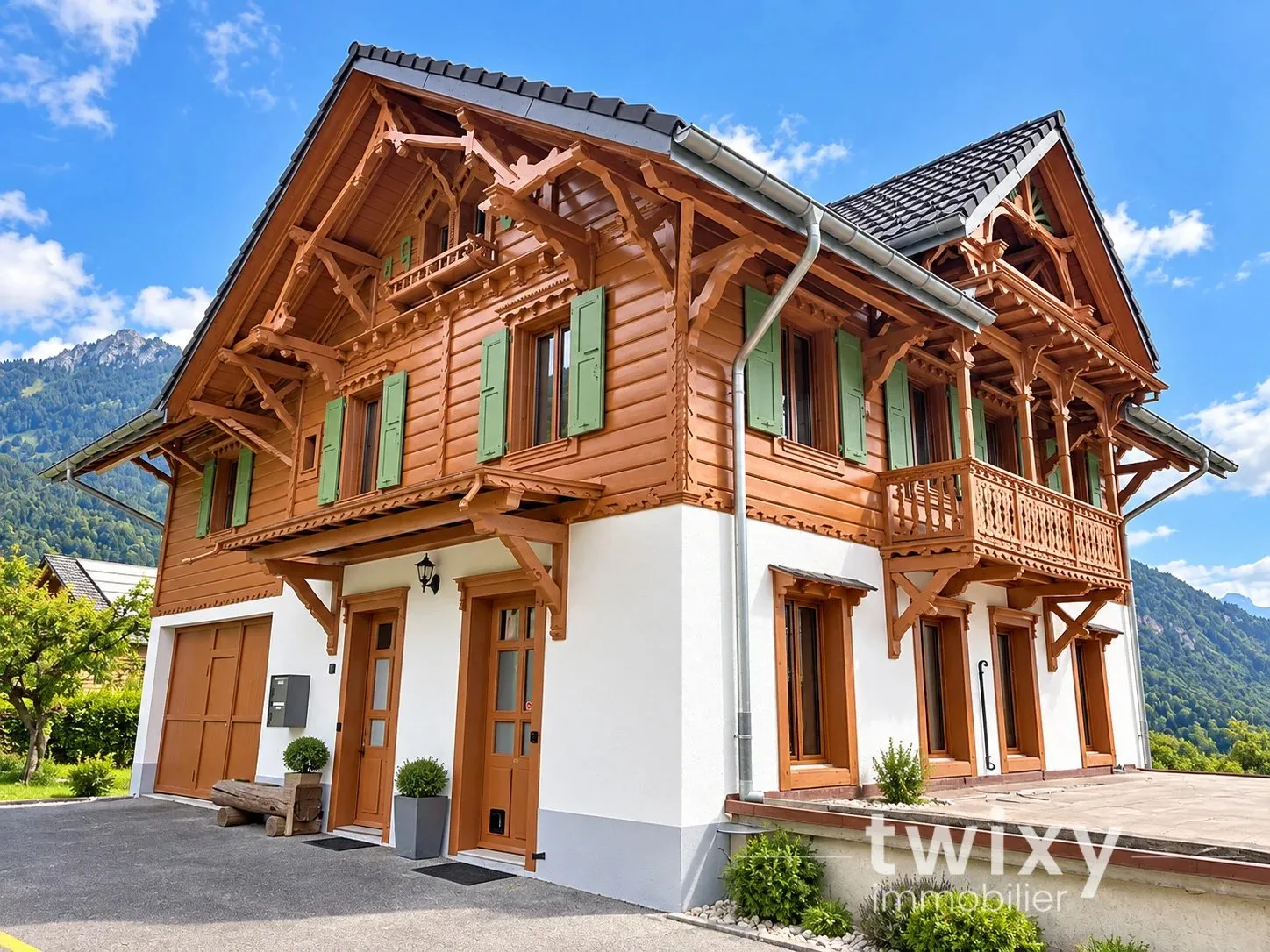 Corbeyrier - Einzelhaus mit 2 Wohnungen renoviert