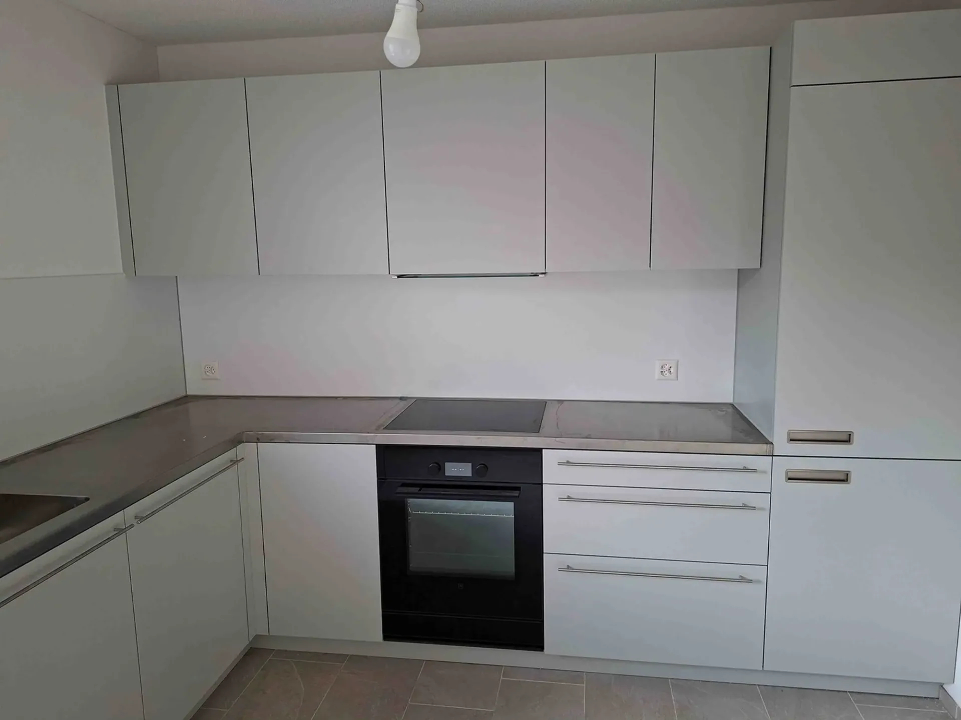 Zu vermieten im Grünen an der Glatt ist eine 3.5 Zimmer Wohnung mit 61 m2