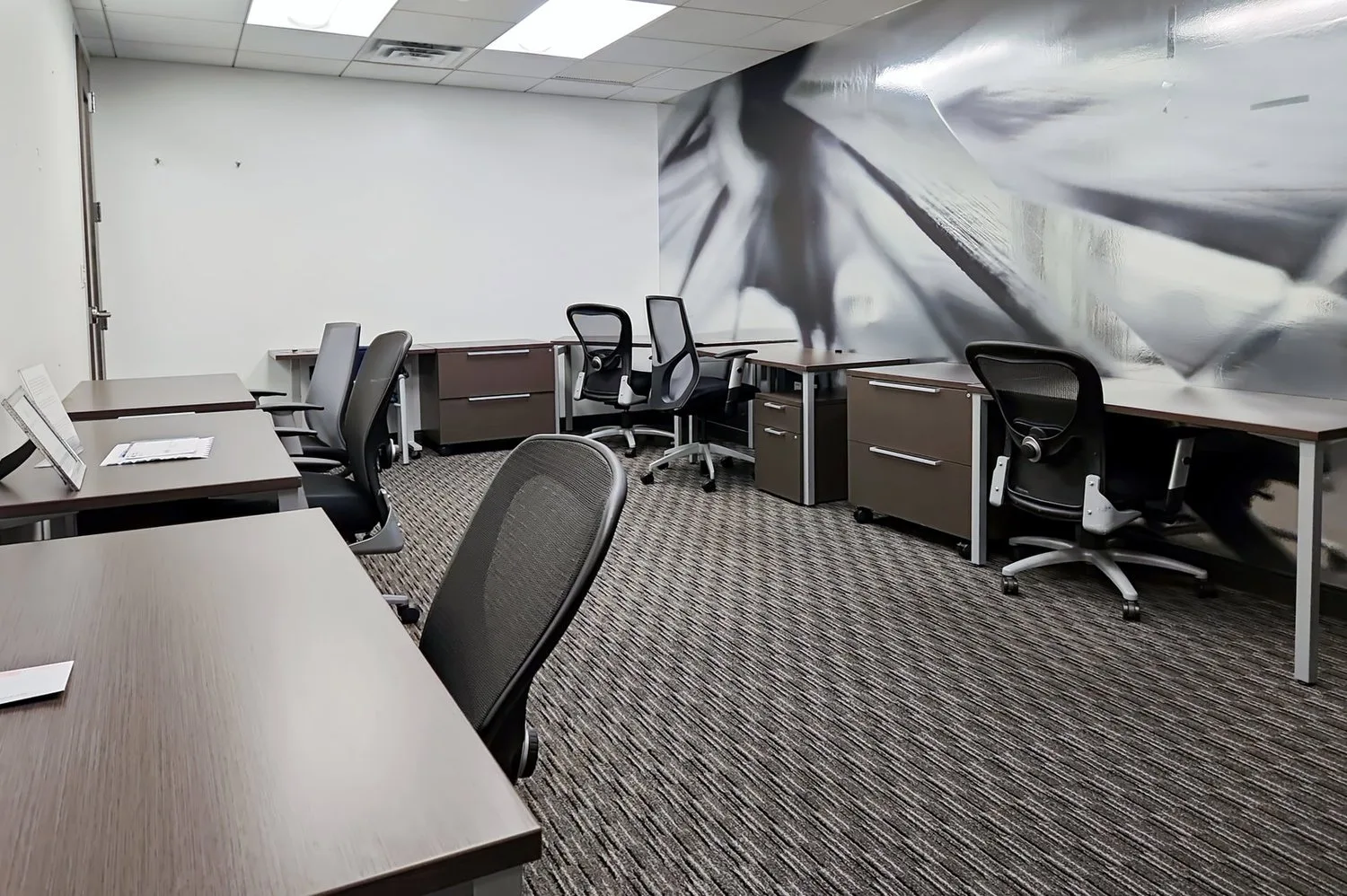 Private office space for 20 in Regus City Old Town