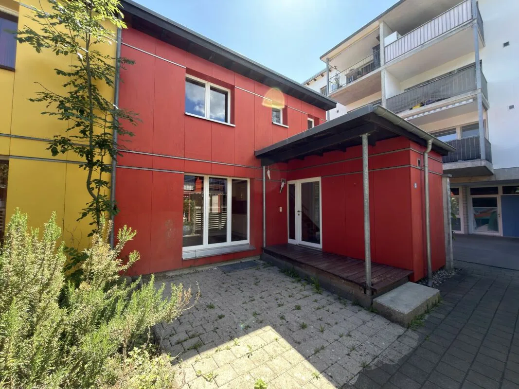 Charming and cozy 4.5-room semi-detached house