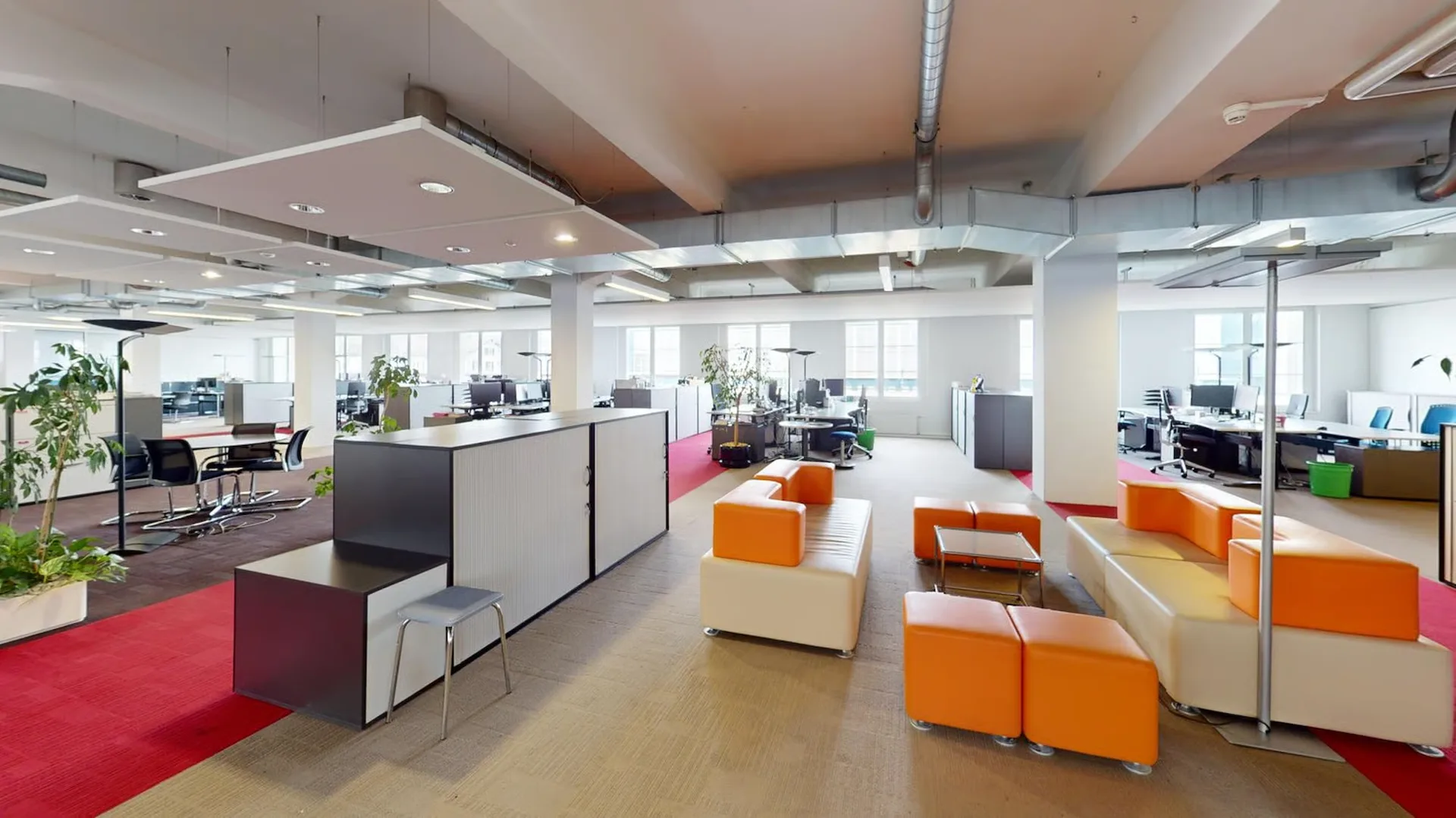 Attractive and central office space directly at Zofingen train station