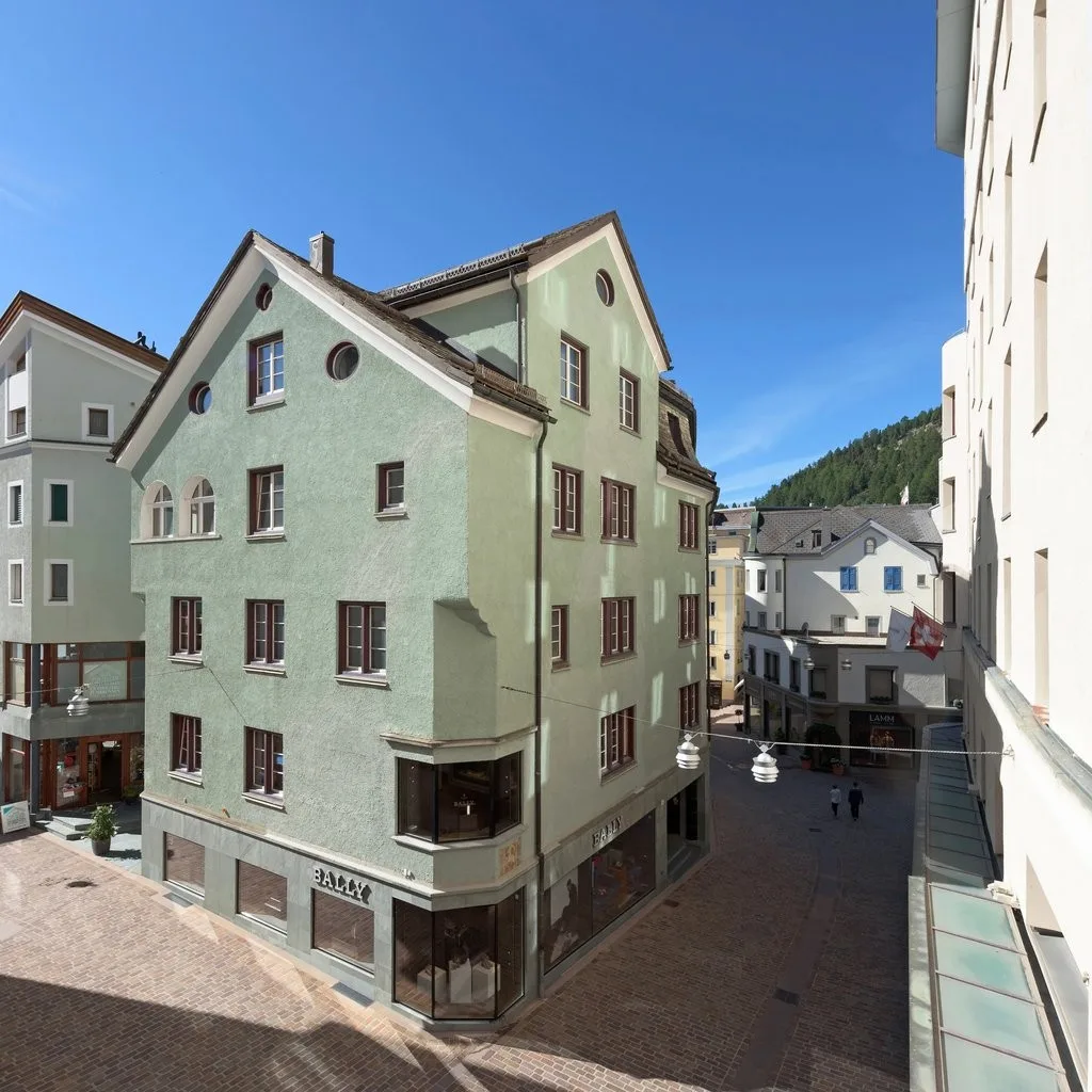 Mitten in St. Moritz!