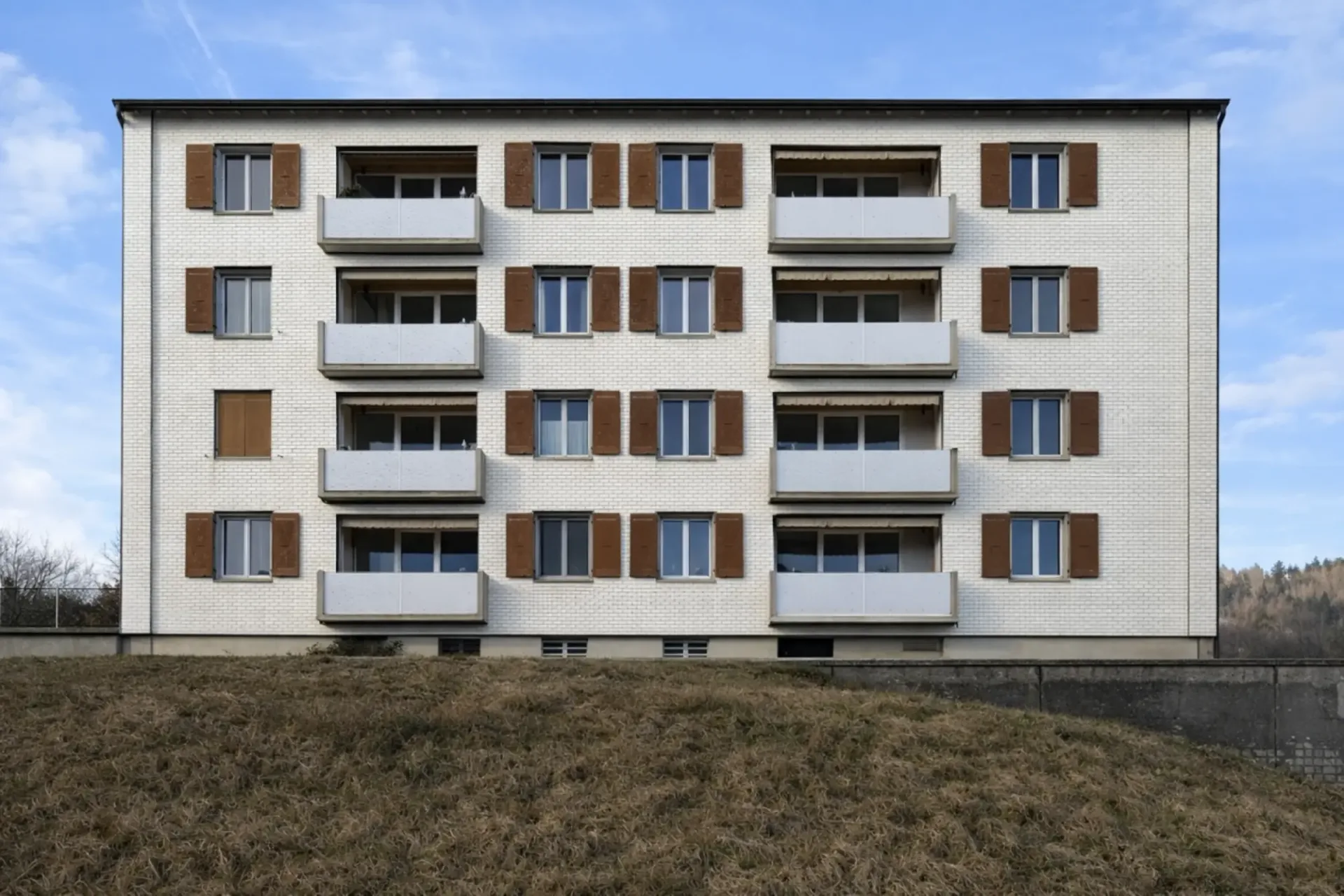Immobilienanlage 10 Wohnungen Jura Waadt
