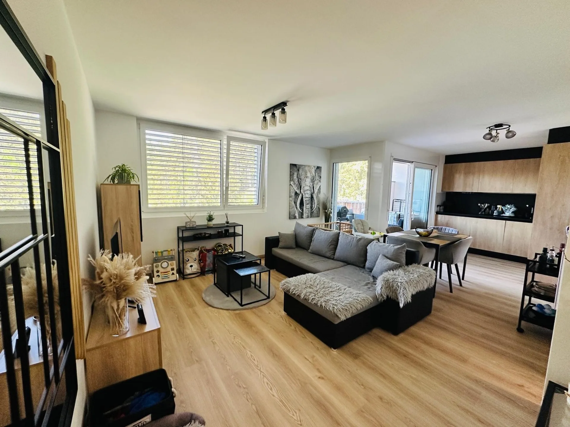 Schönes 2,5-Zimmer-Wohnung in einer neuen Residenz