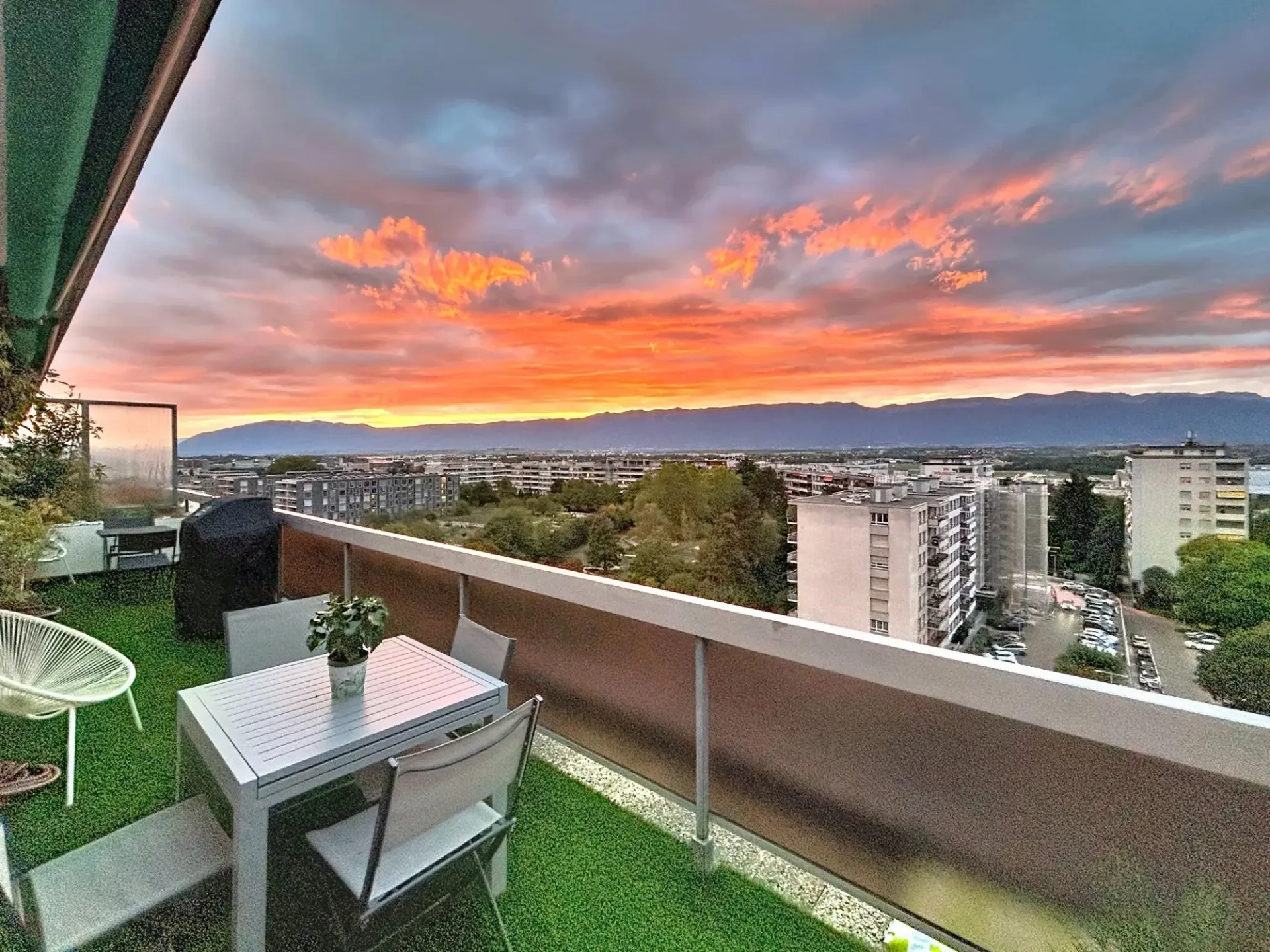 Außergewöhnliches Attikapenthouse mit 25 m² Terrasse