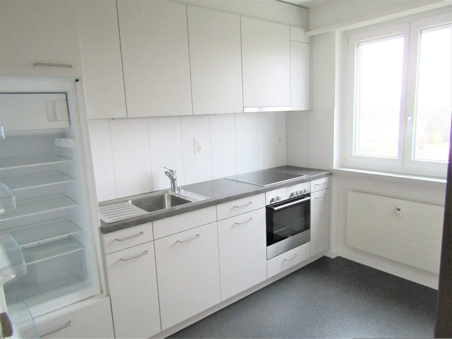 Apartments for seniors in Muttenz, 1.5-room apartment with balcony and elevator