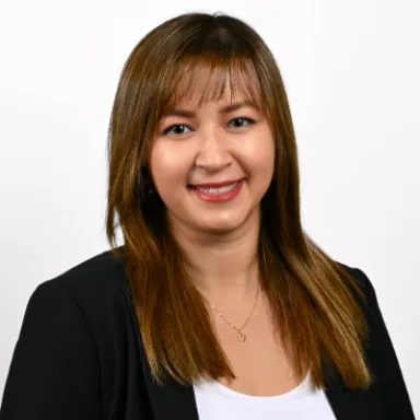 Hanh Thu Nguyen