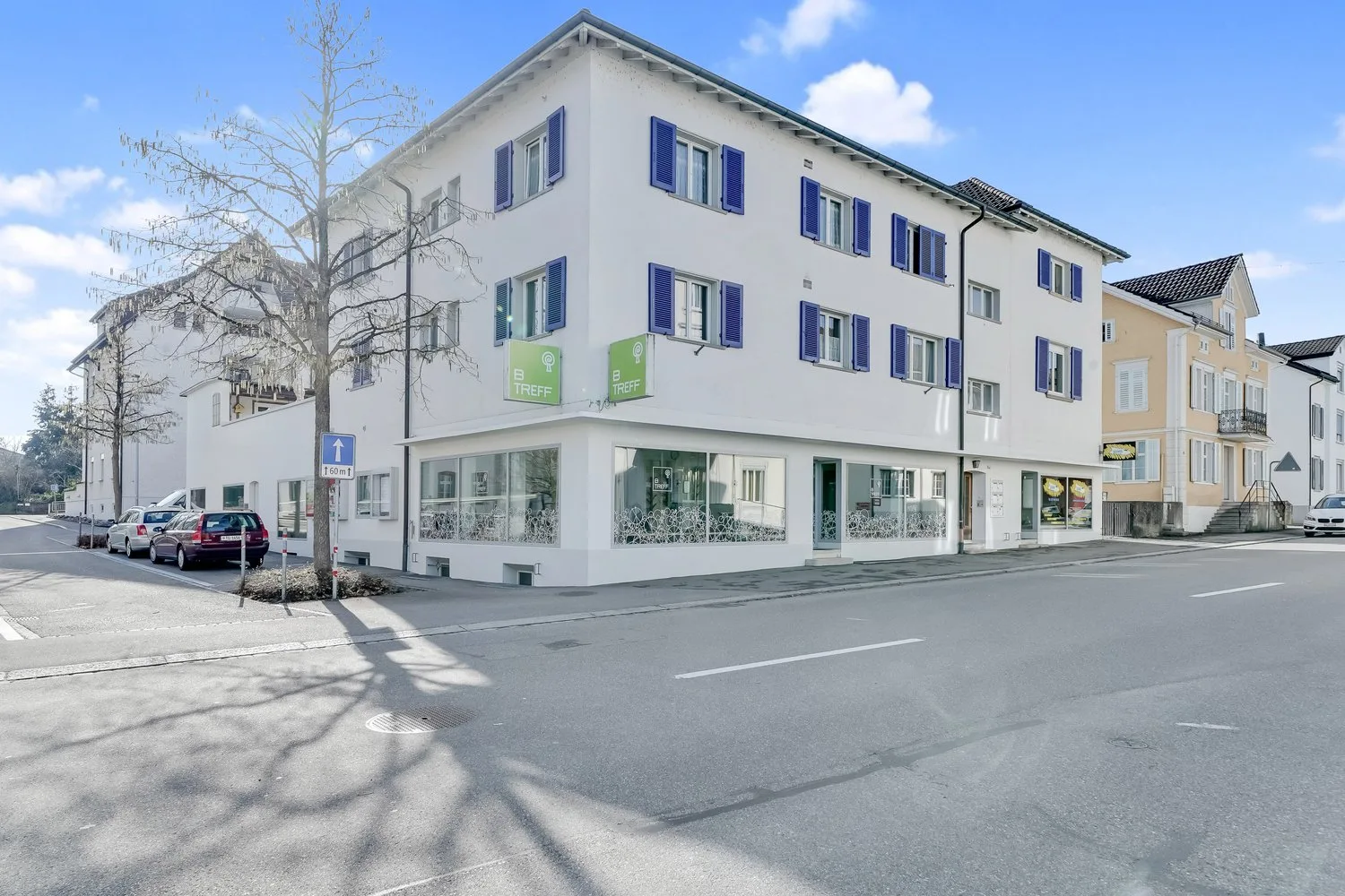 Renditeobjekt an Zentraler Lage - Mehrfamilienhaus mit 5 Wohnungen + 2 Gewerbe