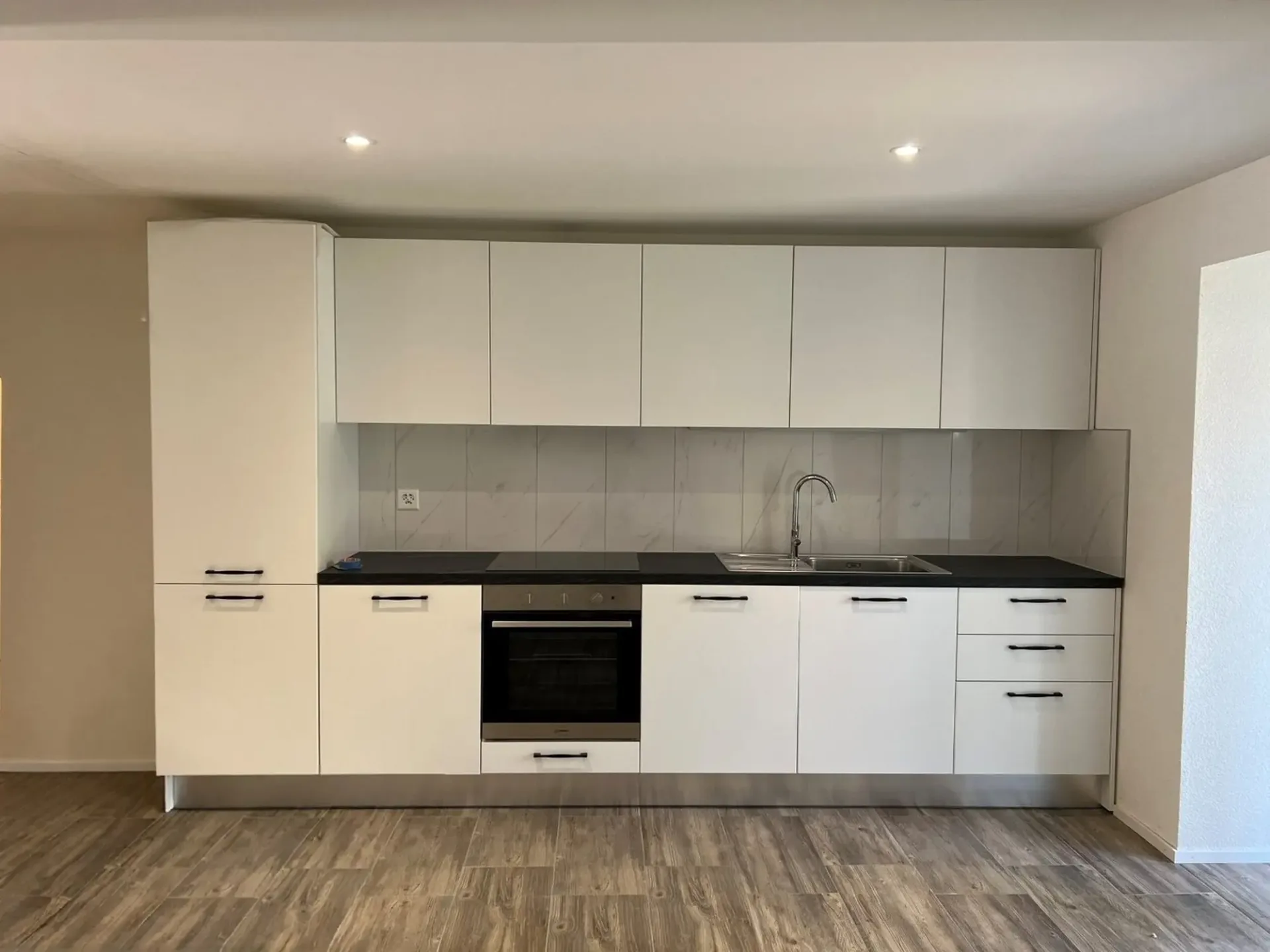 Wohnung mit 2.5 Zimmern, Terrasse und Garten in Milvignes