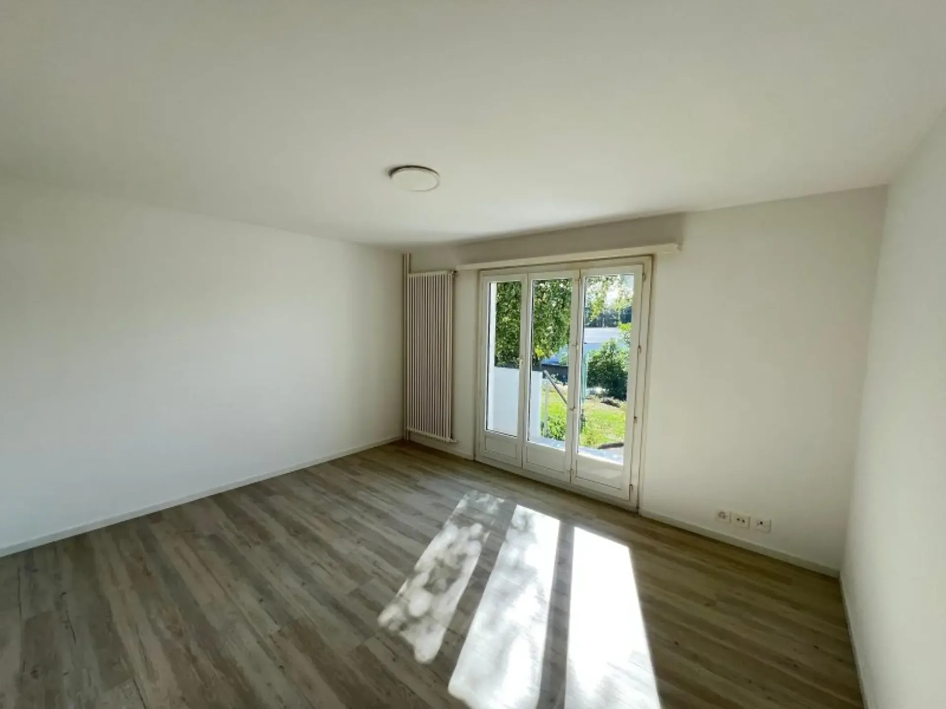 00075 - 3-Zimmer-Wohnung - Chemin des Etroits 62 - CORNAUX NE