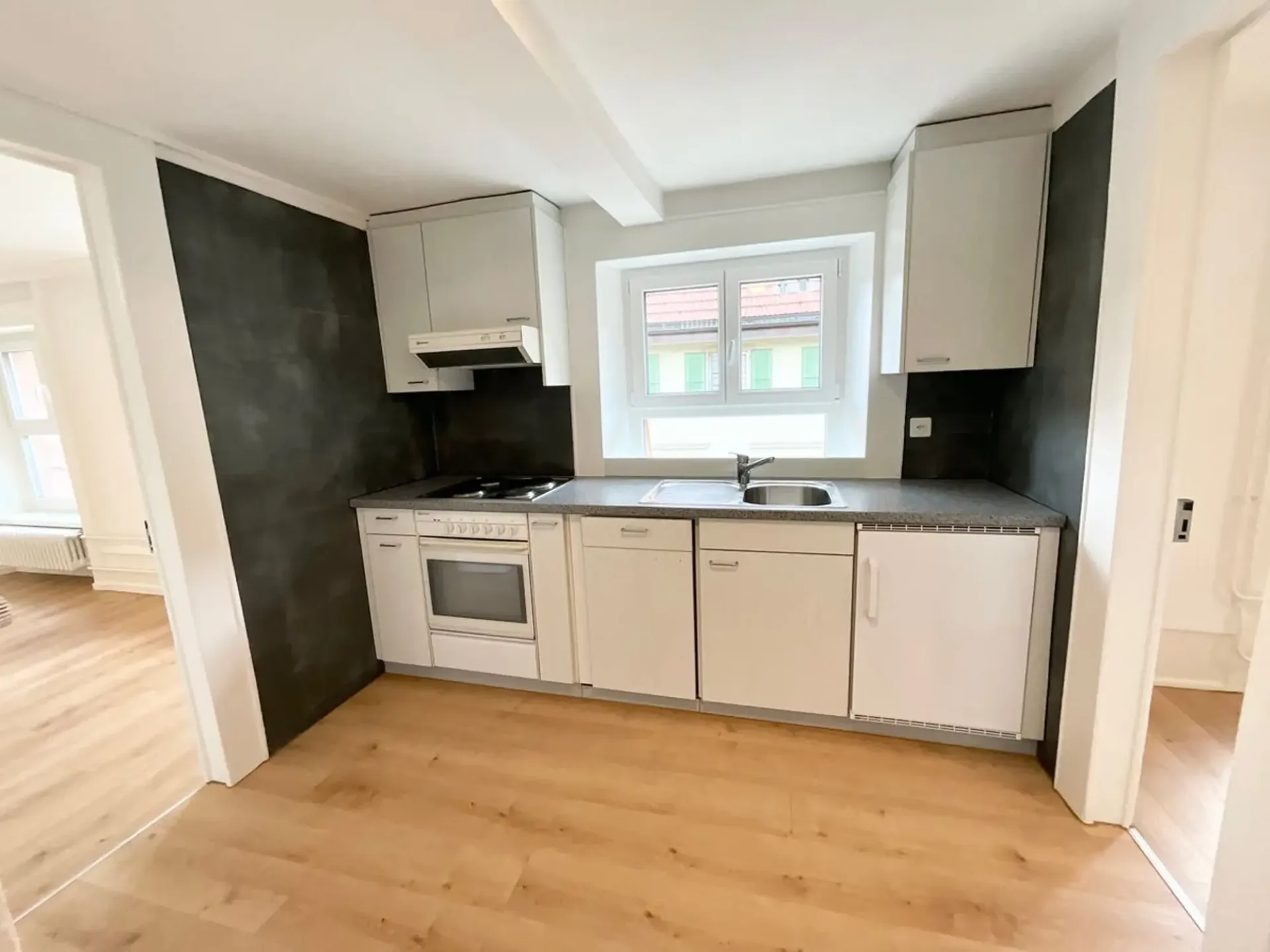 COSY - ZENTRAL - PRATISCH