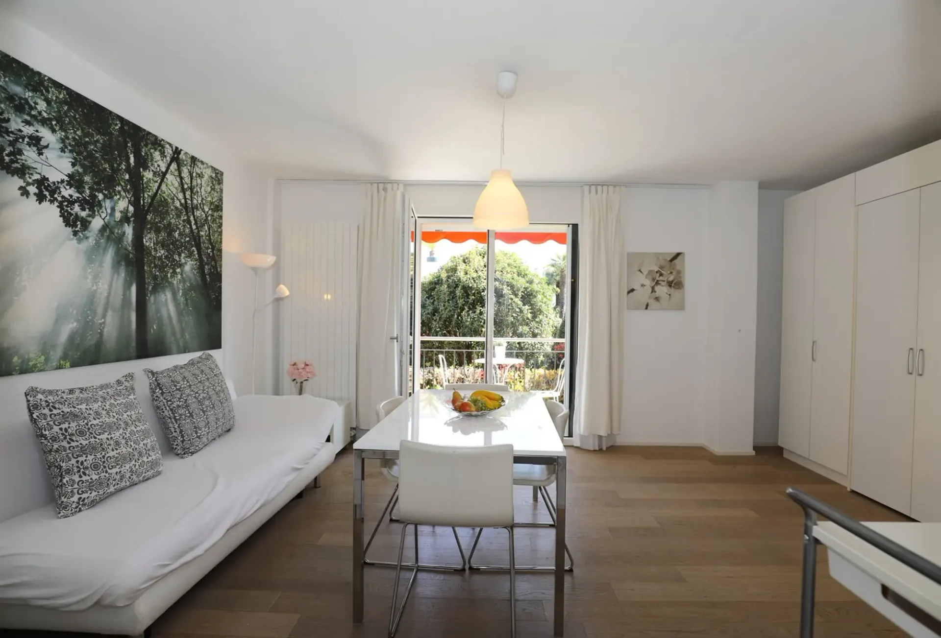 Charmante 2.5-Zimmer-Wohnung mit kleinem Balkon