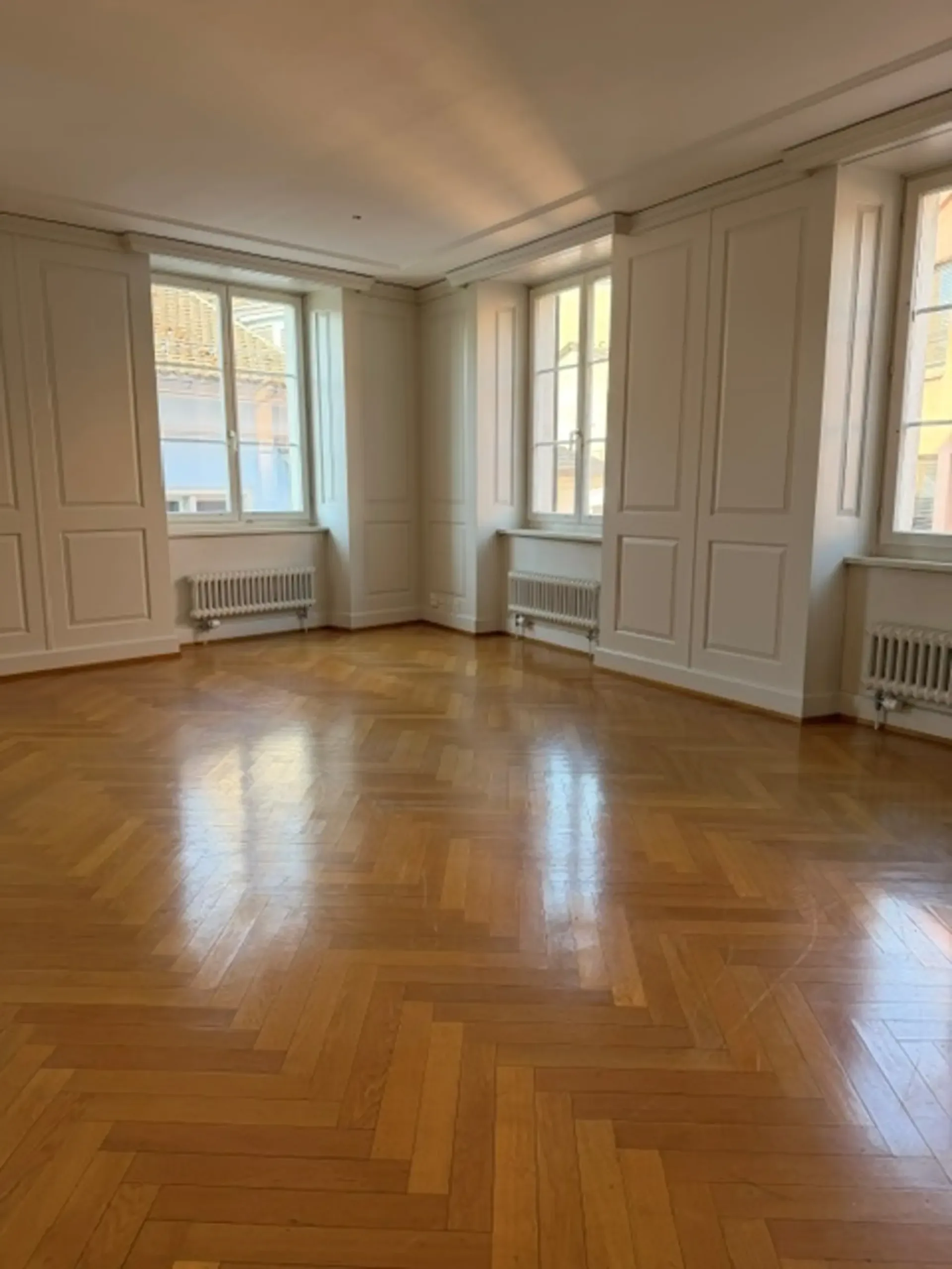 3-Zimmerwohnung im Herzen von Zürich an der Limmat