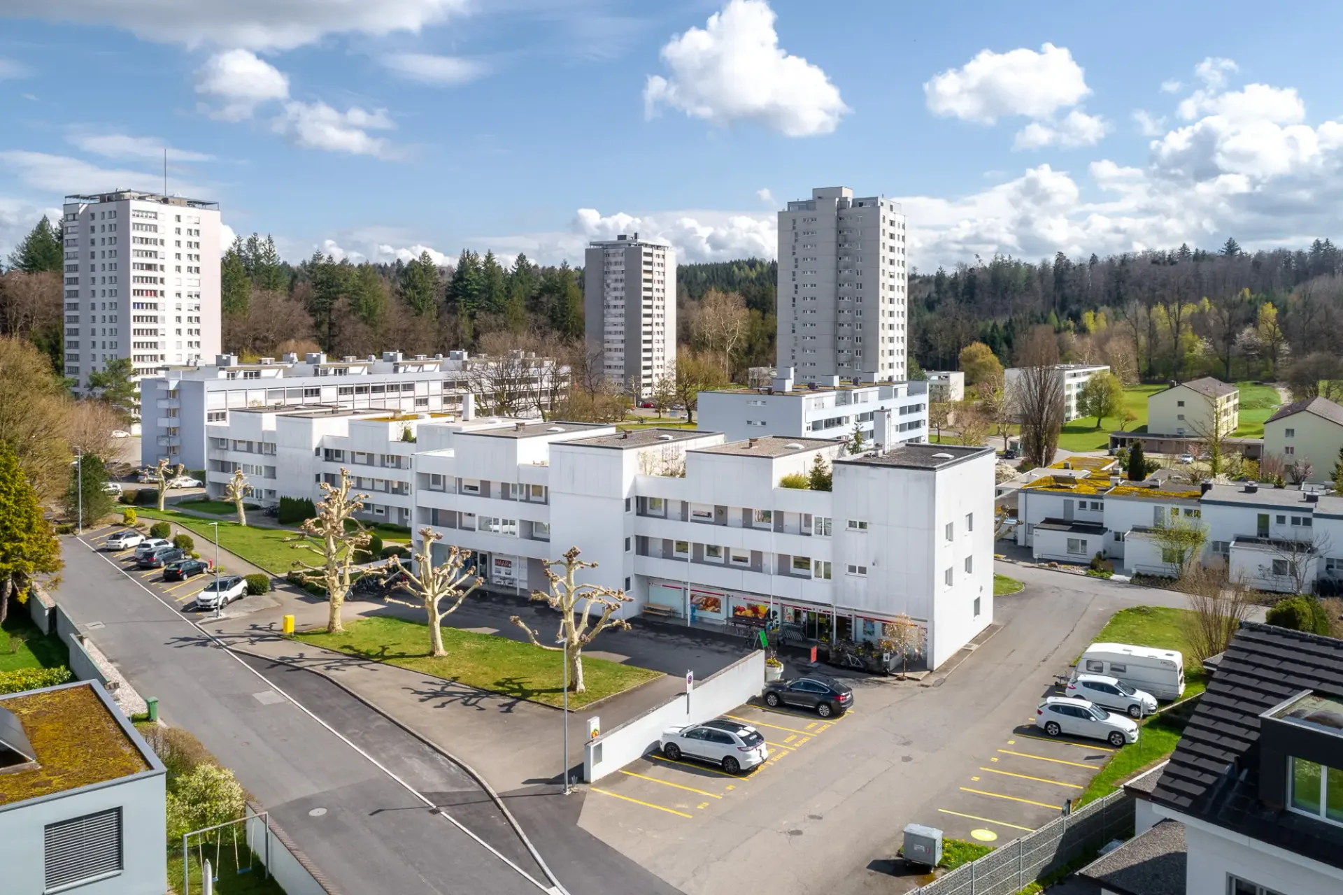 Aussenabstellplatz zu vermieten