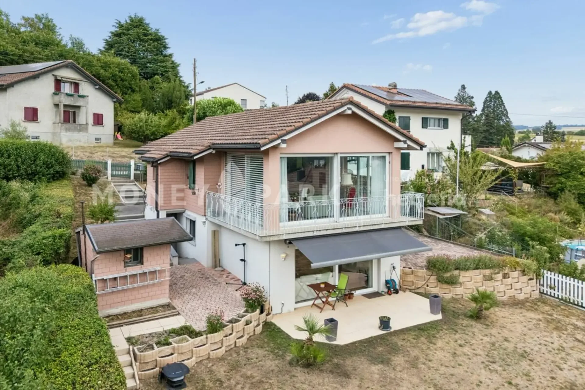 Einfamilienhaus mit 4.5 Zimmern