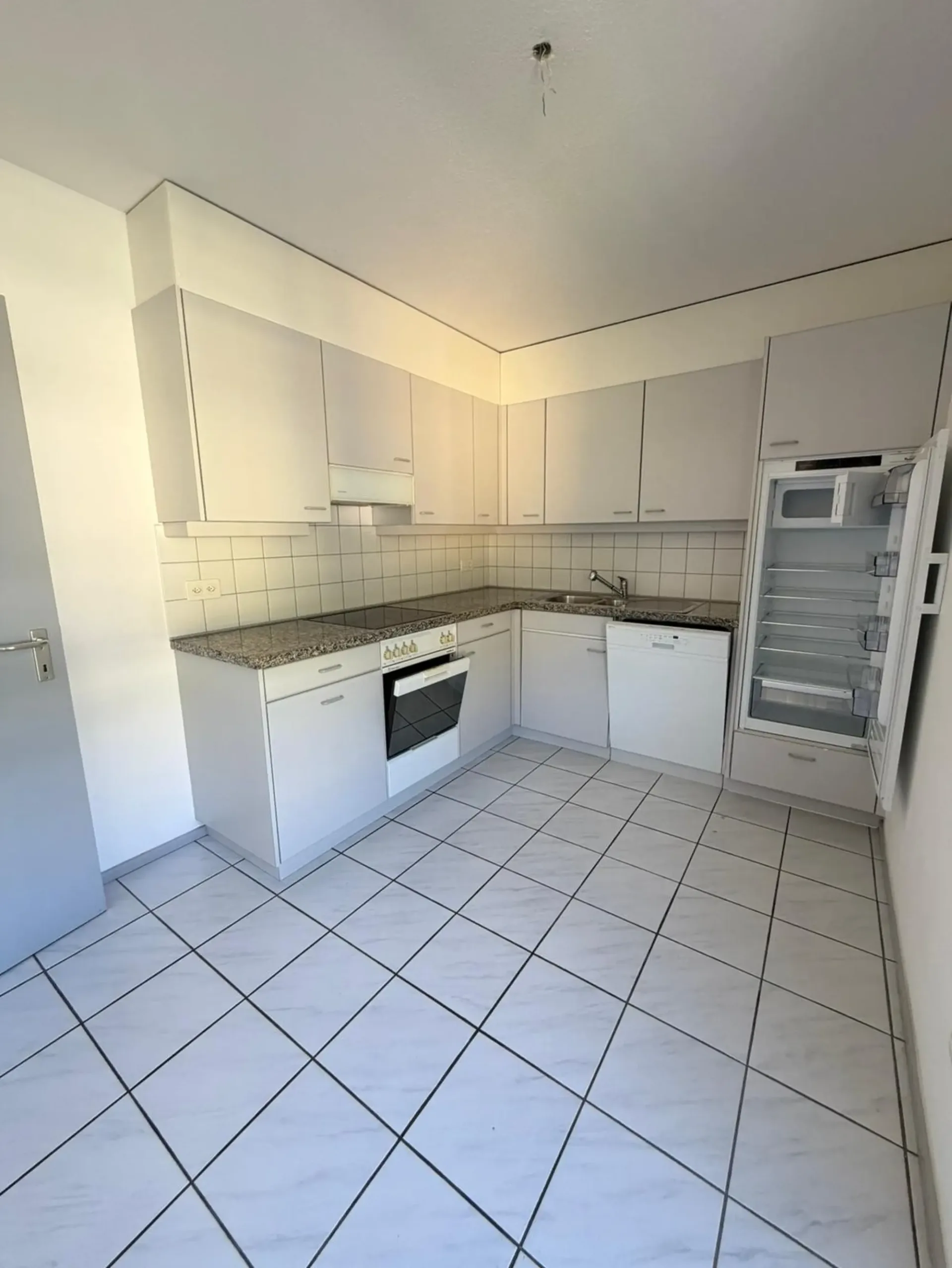 Helles Apartment mit Aussicht und Garage