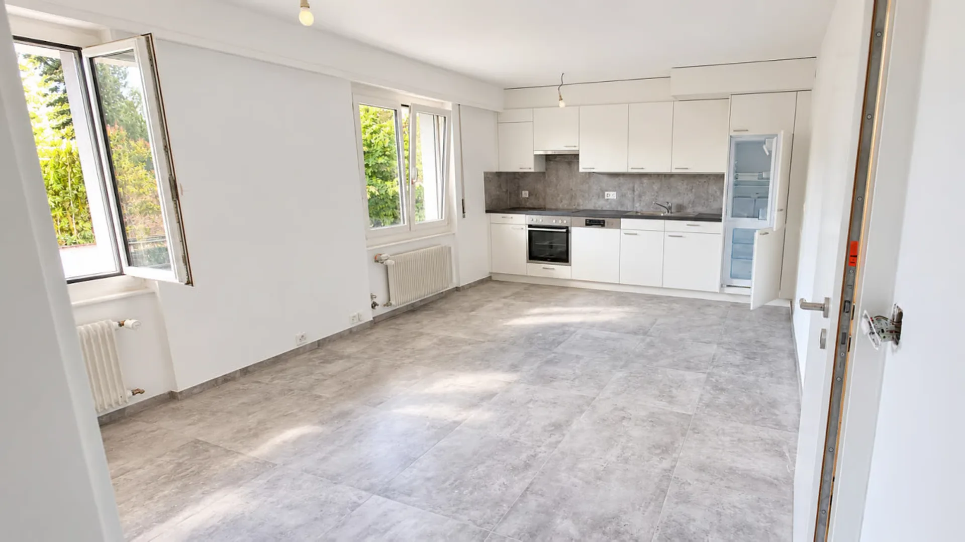 For rent - Lovely 2-room apartment completely renovated