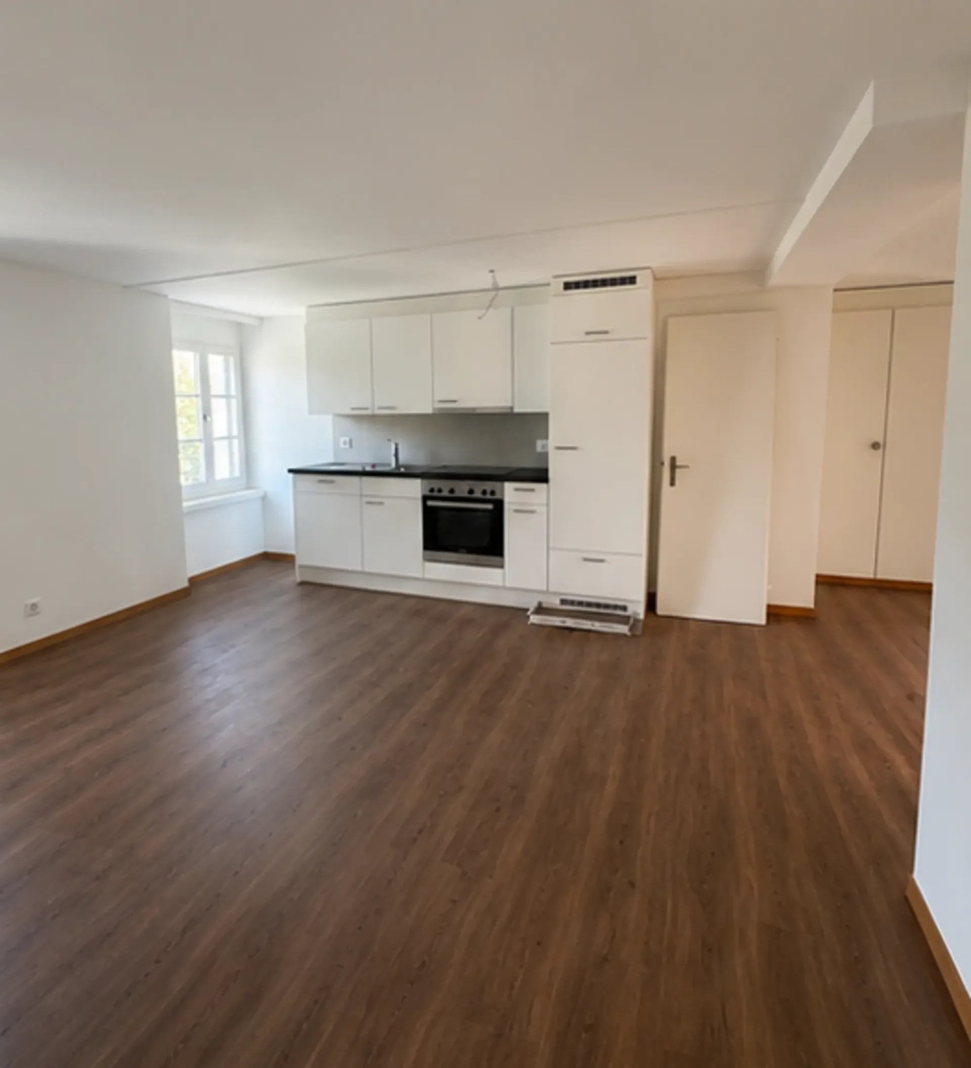 Helle 2-Zimmer-Wohnung in Kriens – frisch renoviert.