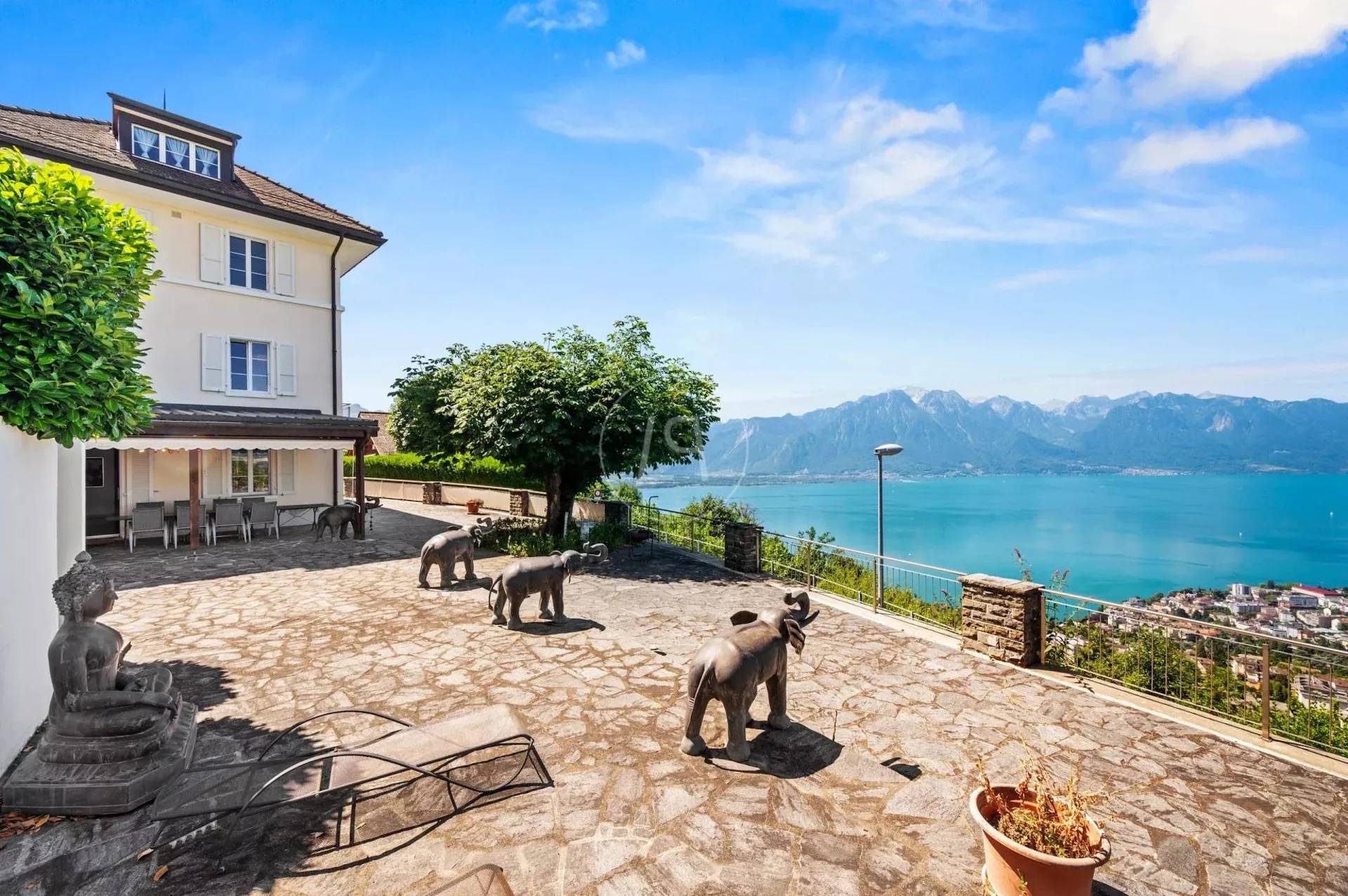 Proprietà affascinante con vista panoramica sulle alture di Montreux