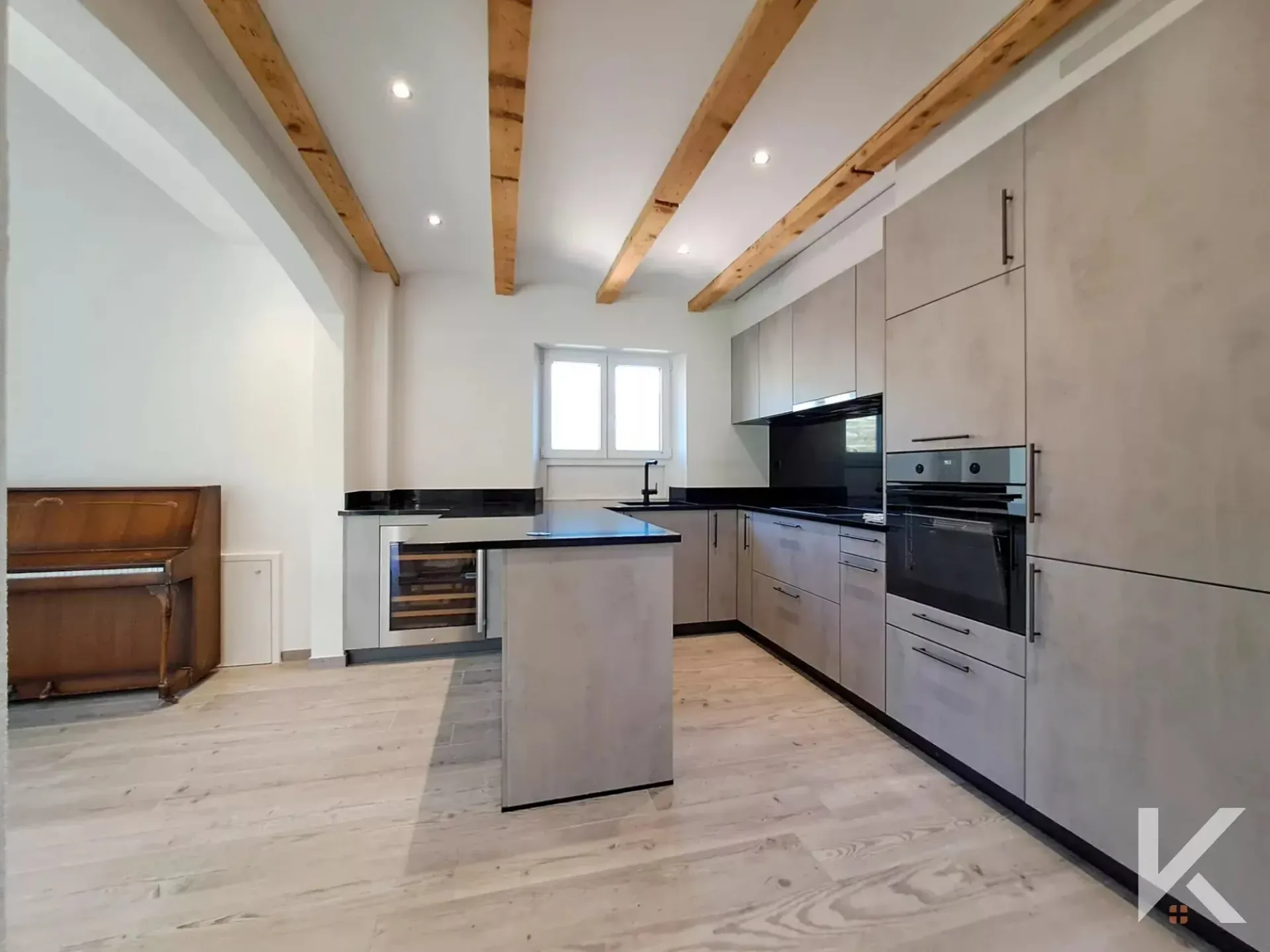 Duplex 4 Zimmer, Miete inklusive Nebenkosten