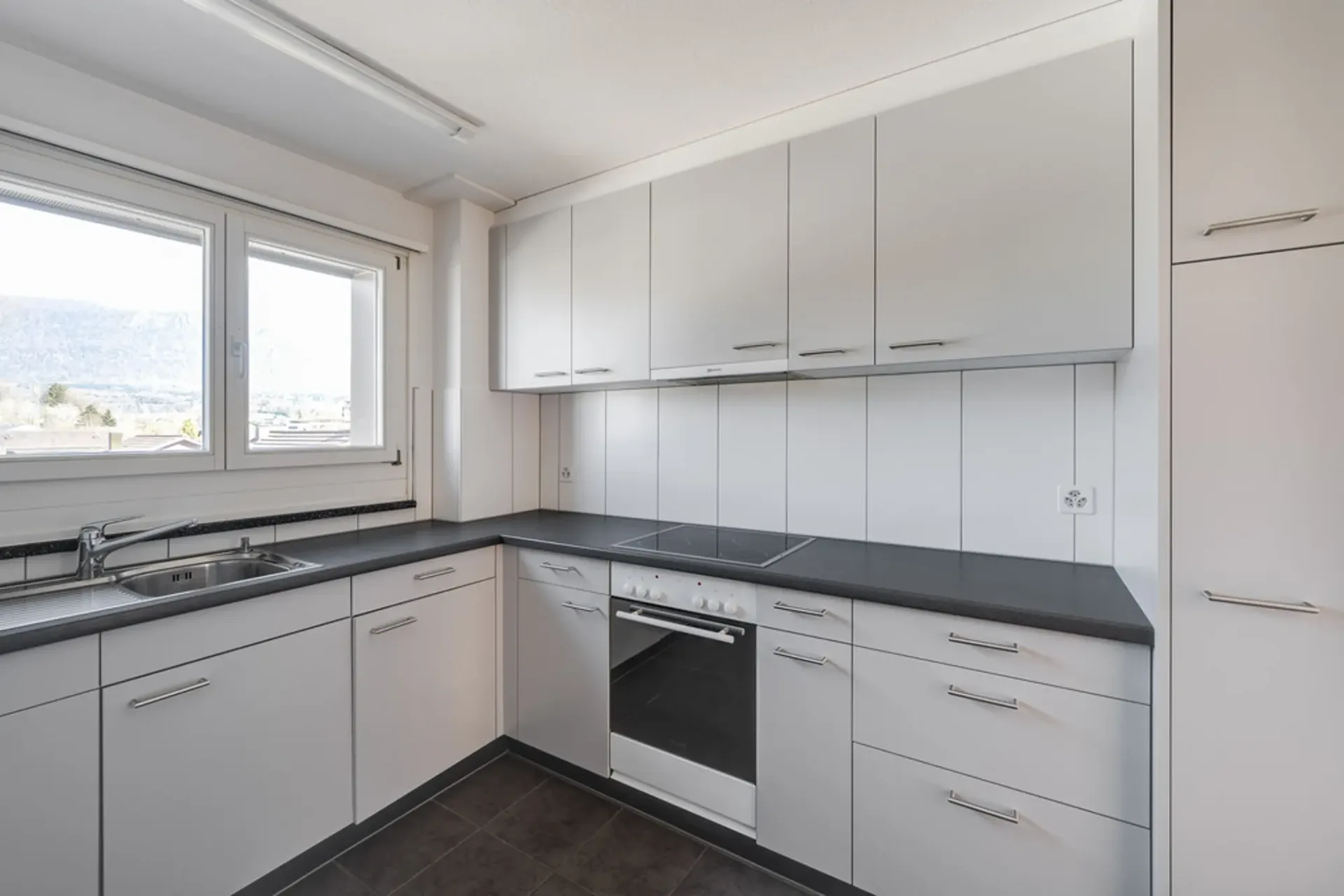 Attractive and affordable apartment