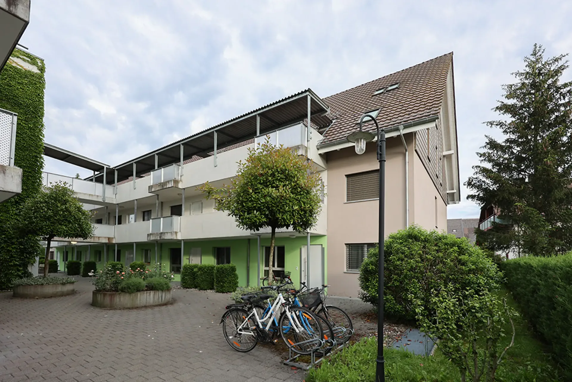 Attraktive 3.5-Zimmerwohnungen mit modernem Ausbaustandard in Hendschiken