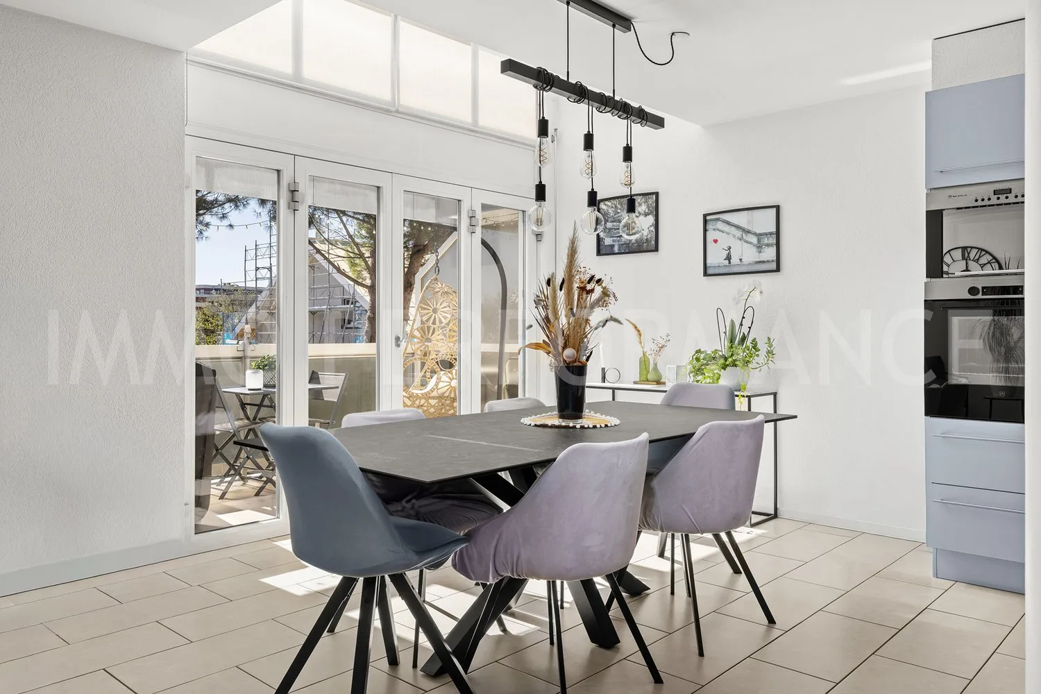 Exclusivity: Bright 5.5-room corner apartment in a quiet location