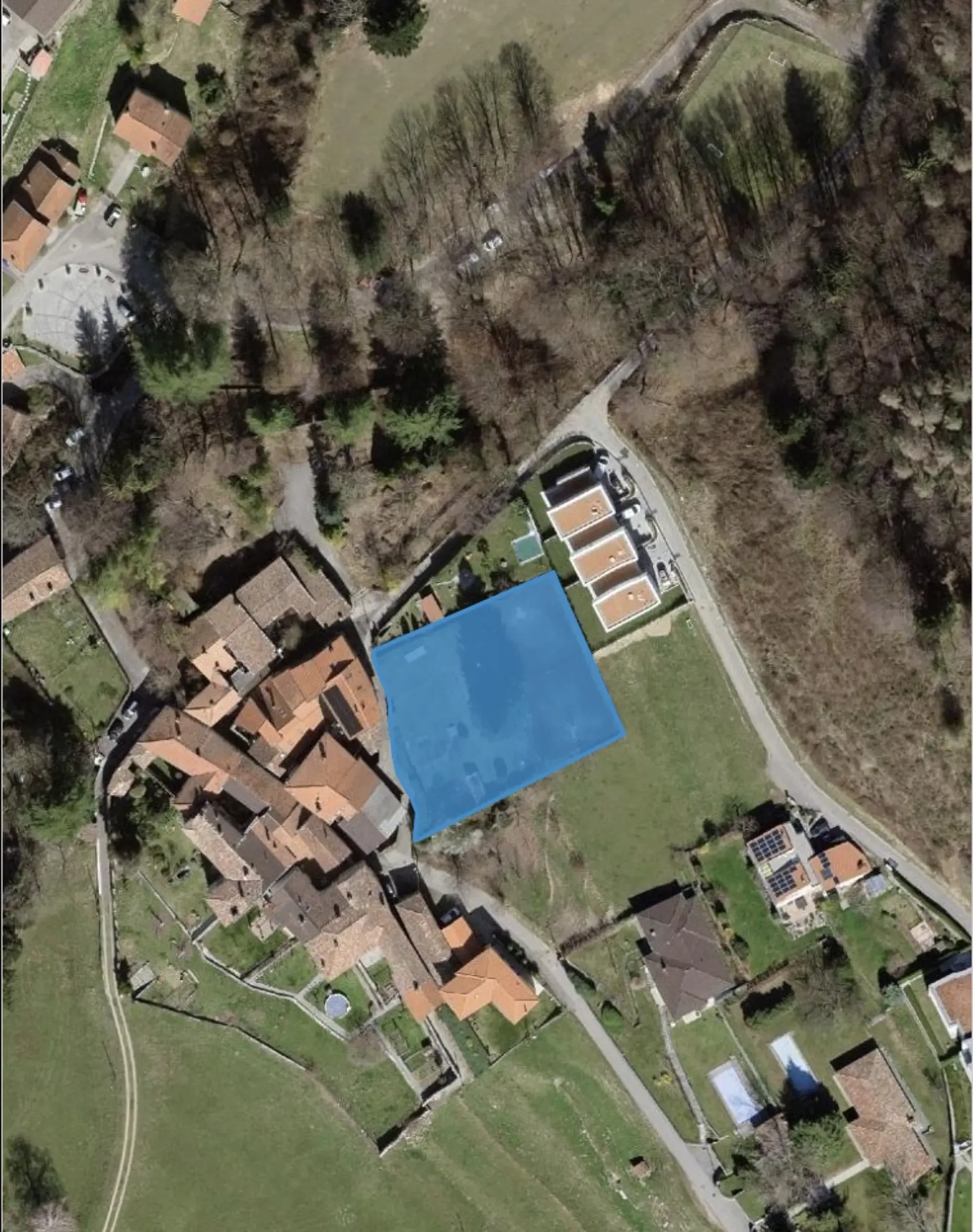 Baugrundstück + Tessiner Haus in Breggia Sagno