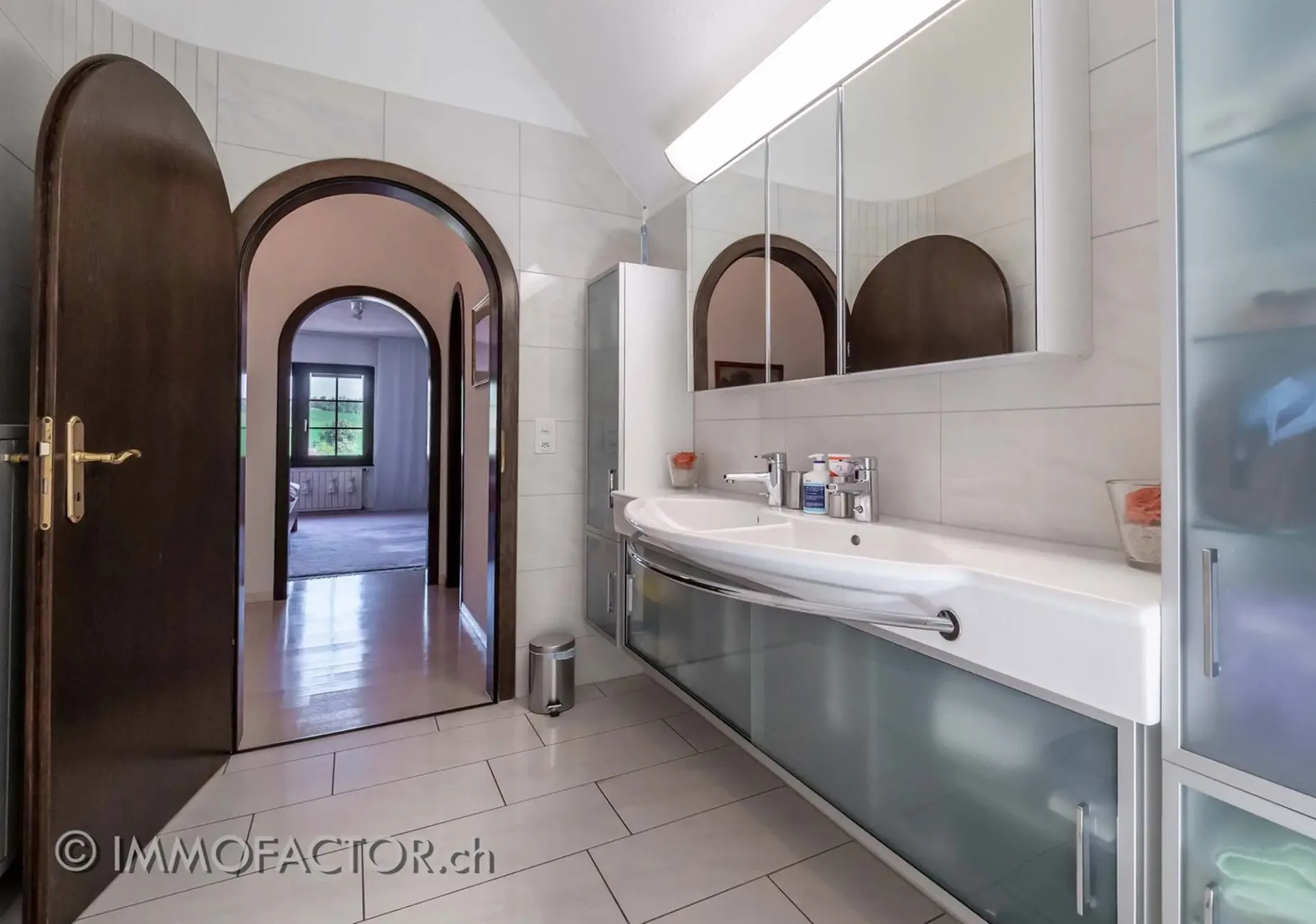 Charmantes Zuhause mit Altbau-Chic, viel Platz & Sonnenbalkon 💕