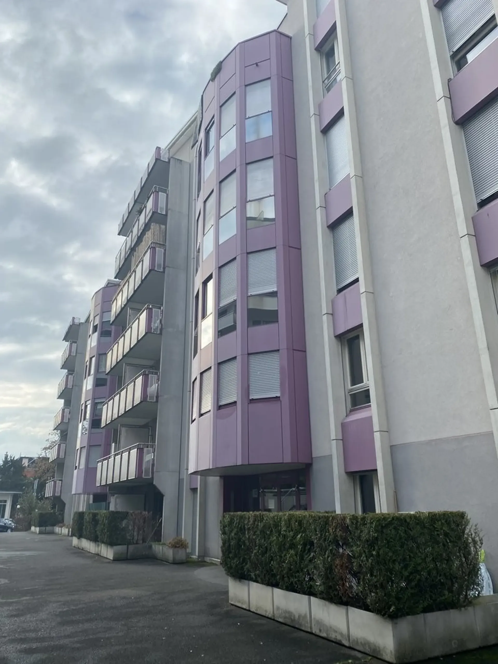 Parkplatz in der Tiefgarage zu vermieten