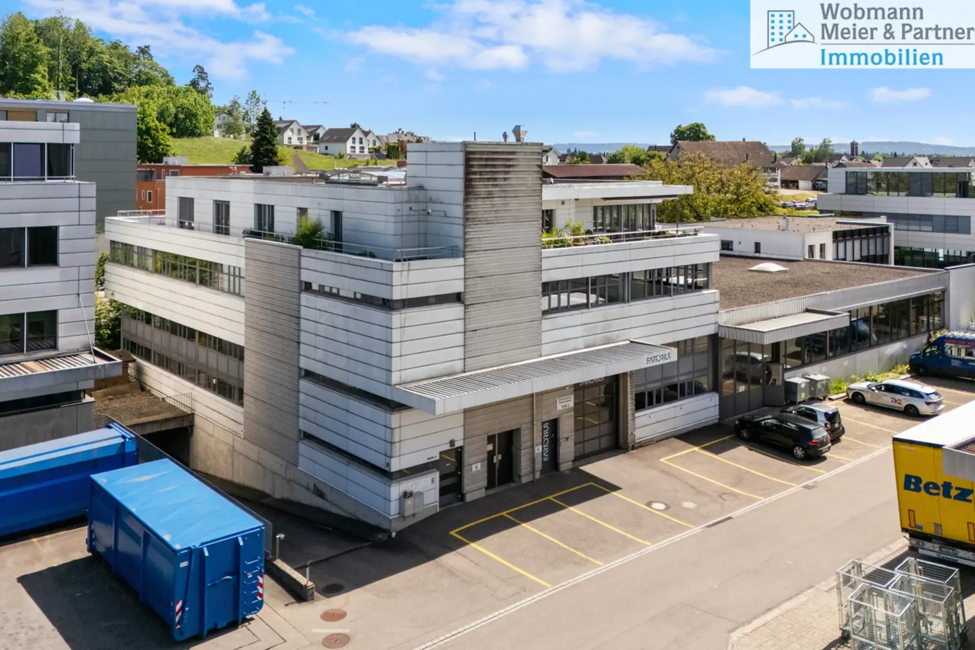 Vielseitige Gewerbe- und Büroflächen mit über 1'150 m² Nutzfläche