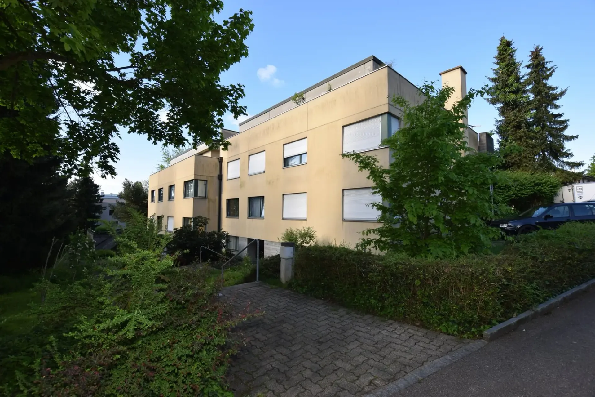 Your new hobby room in Reinach