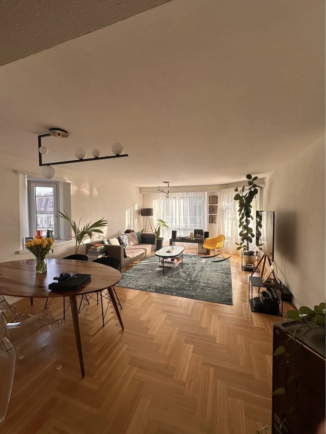APPARTEMENT 2½ PIÈCES À LAUSANNE - SOUS-GARE/OUCHY, MEUBLÉ