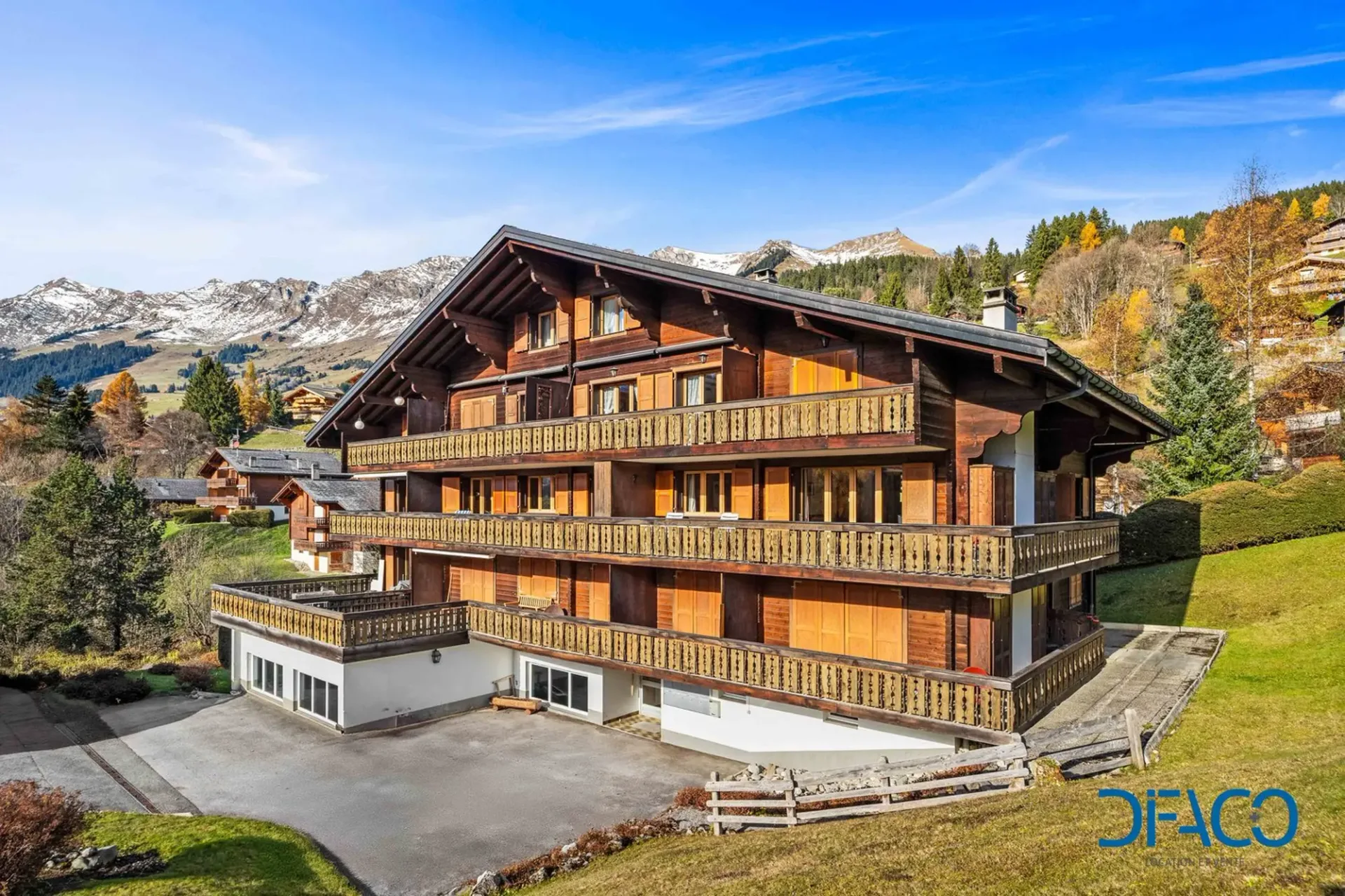 Lage - Apartment im 2. Stock - Residenz Racca B