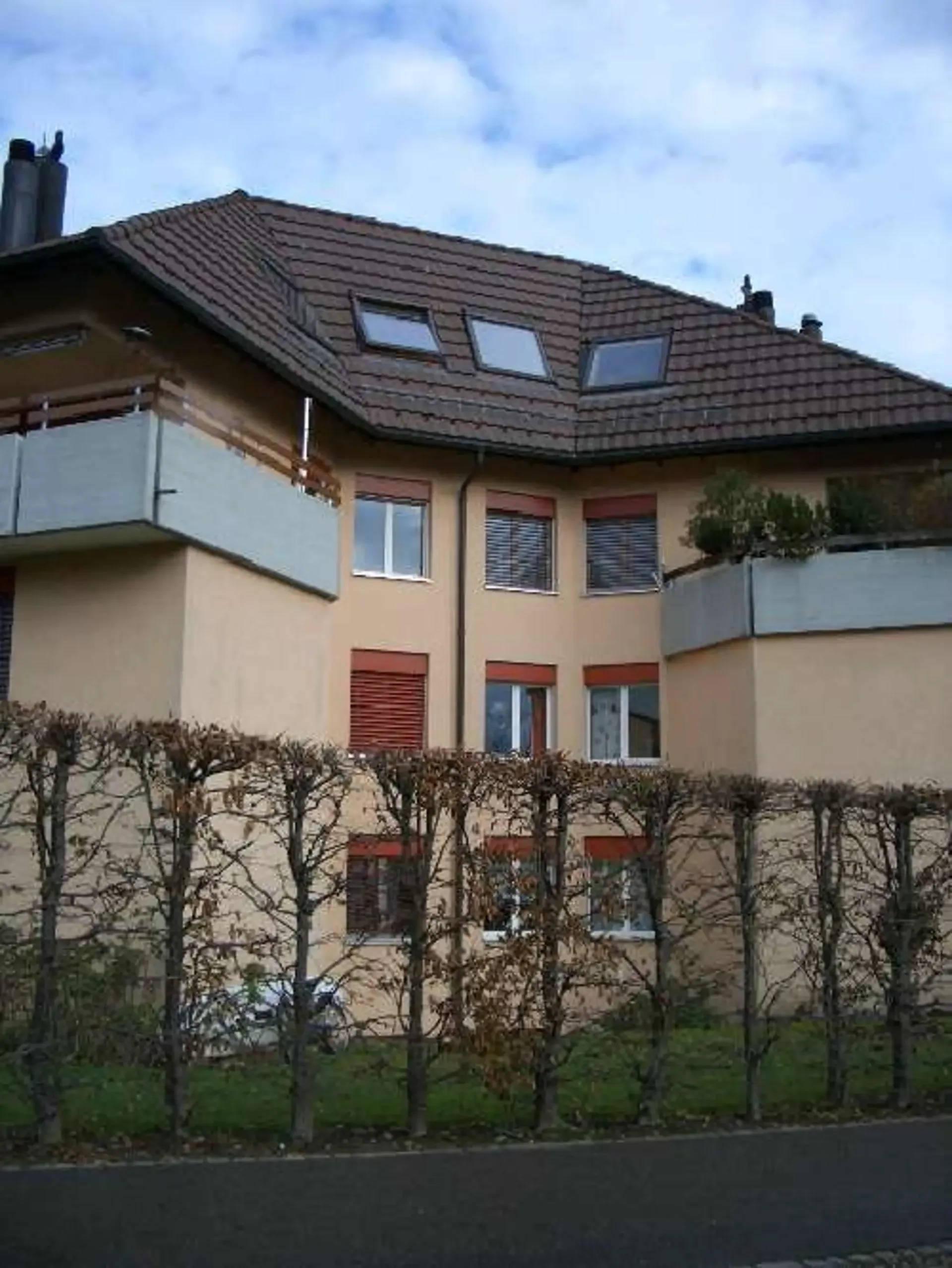 Gemütliche Dachwohnung in kleinem Mehrfamilienhaus