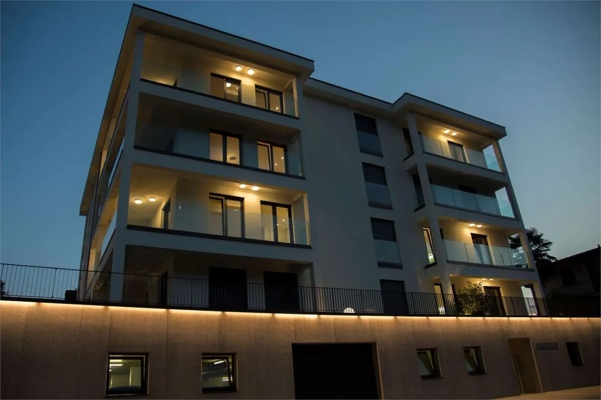 Vacallo, affitto 3.5 locali con terrazzo