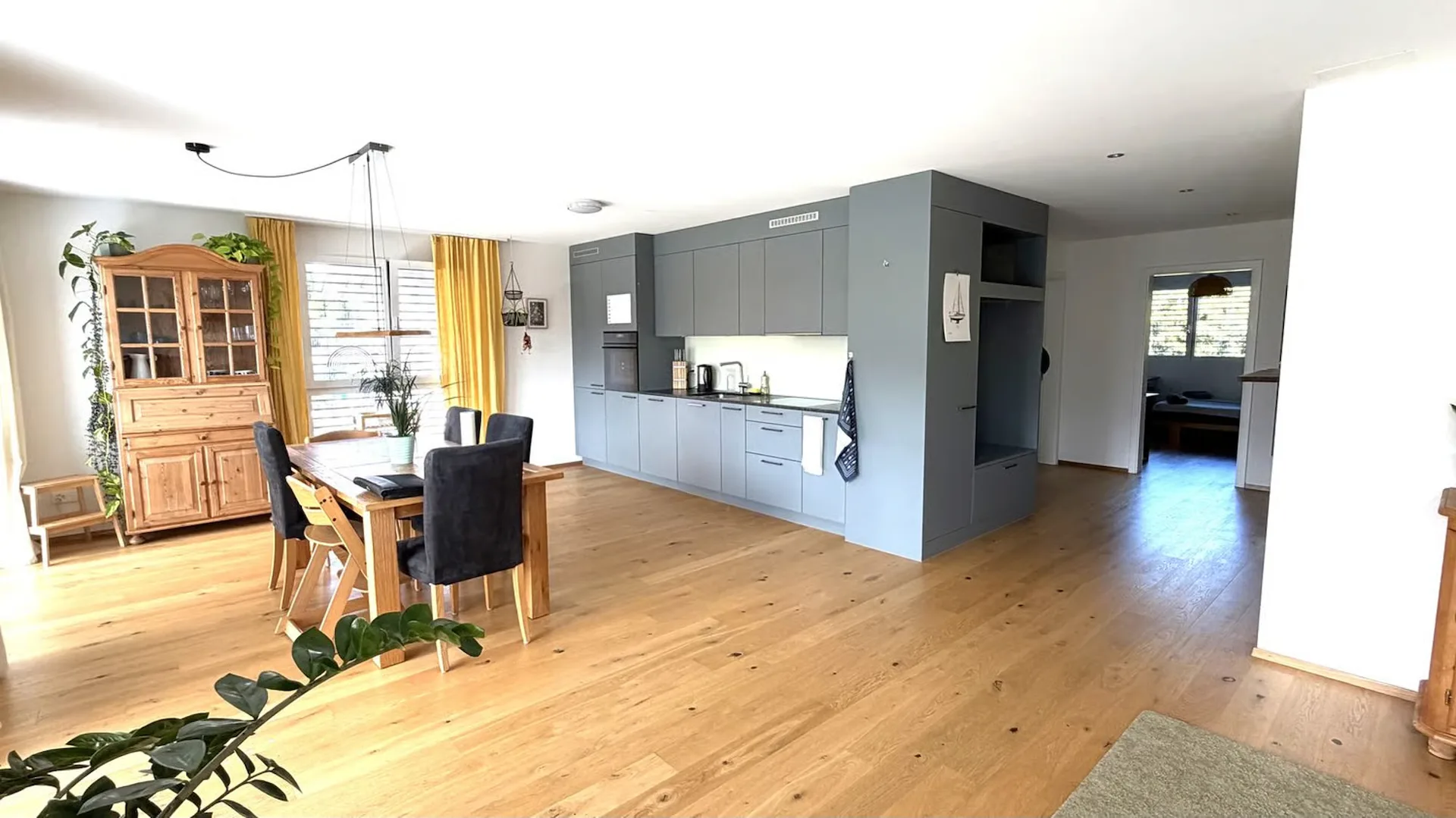 Moderne 3.5-Zimmer-Wohnung in Wattenwil