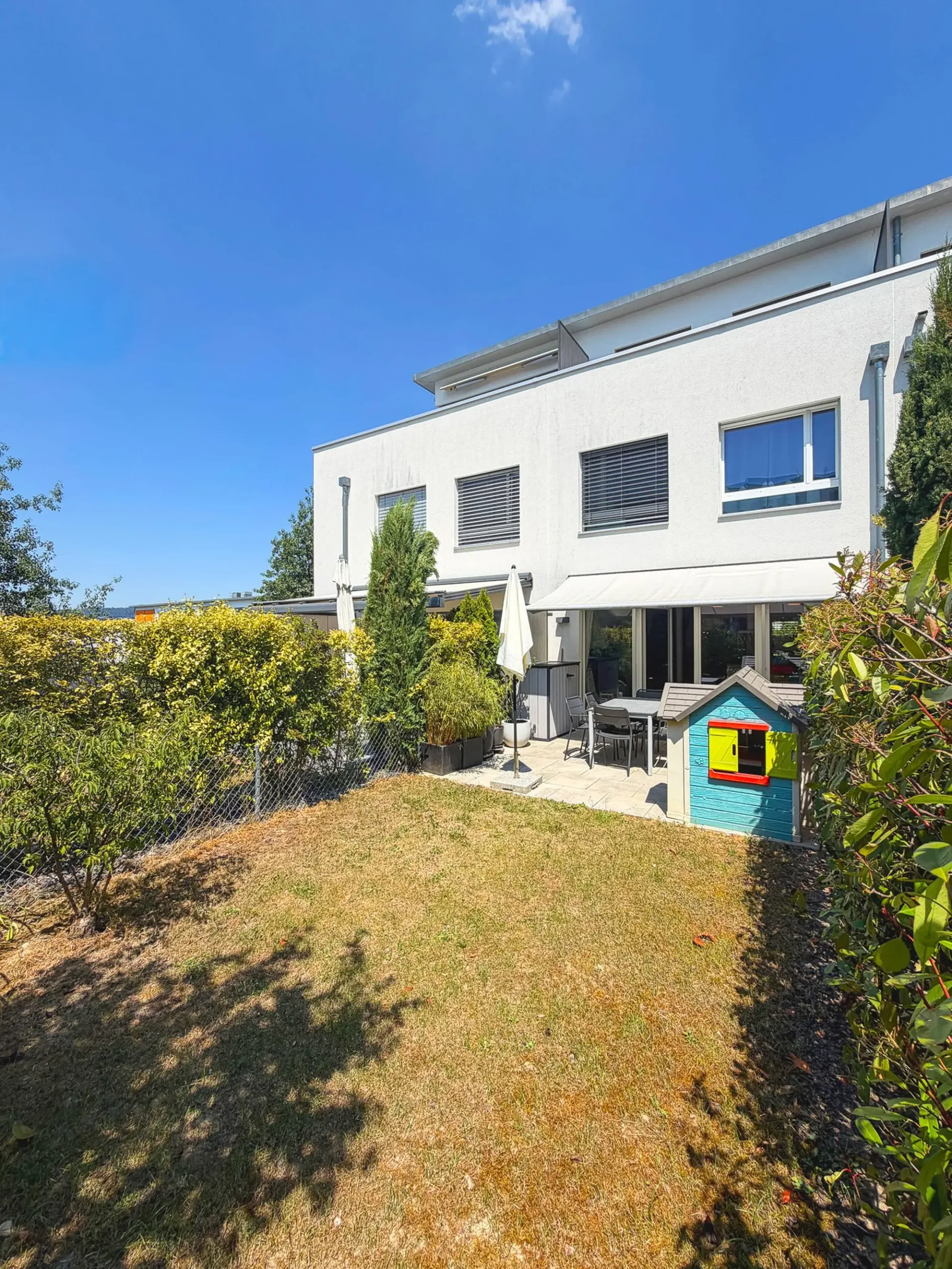 Modernes Reihenhaus, Oberfeld Ostermundigen