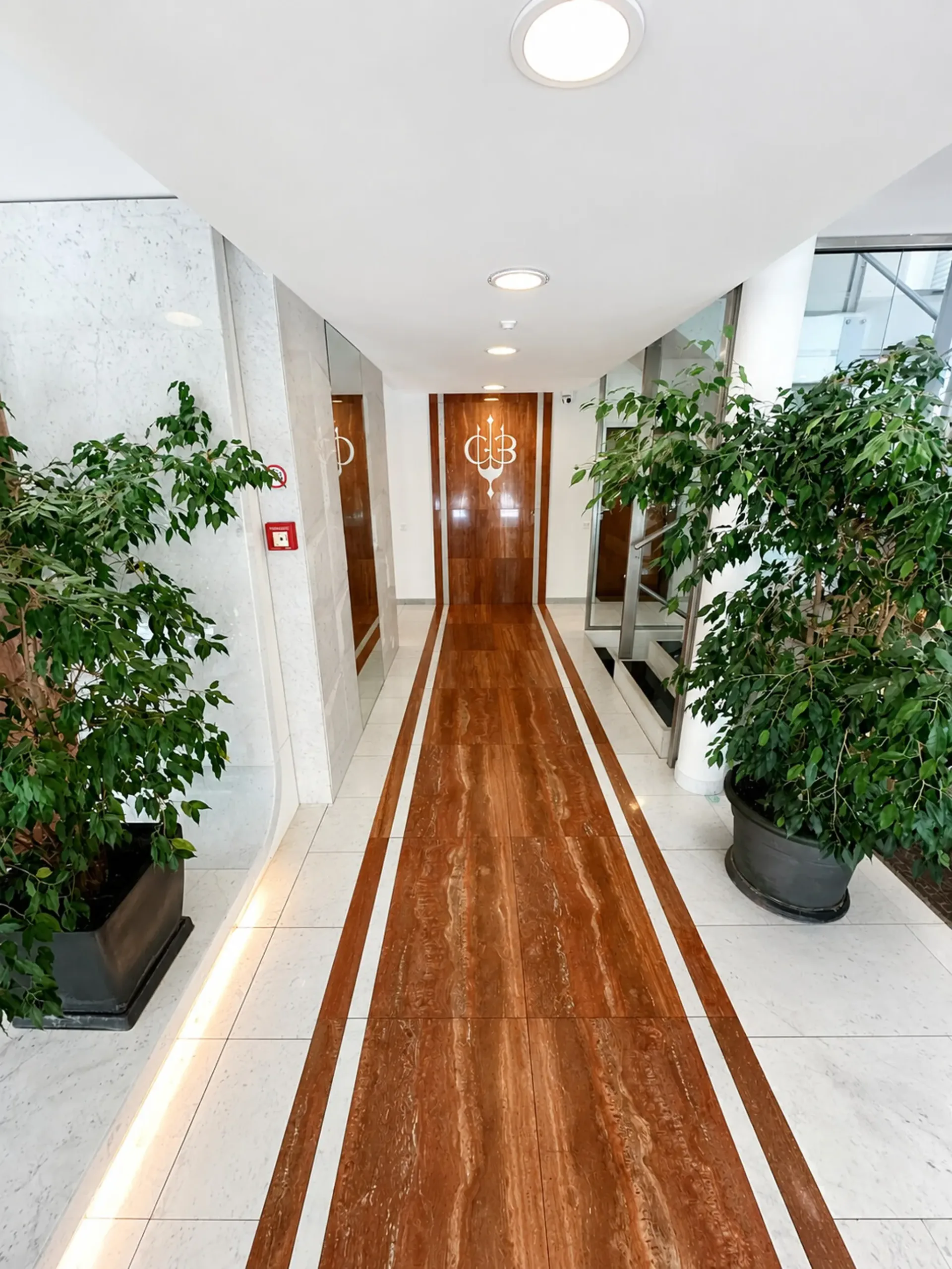 MONO NAHE AM SEE IN LUGANO | BNB-RENTE CA. 12%