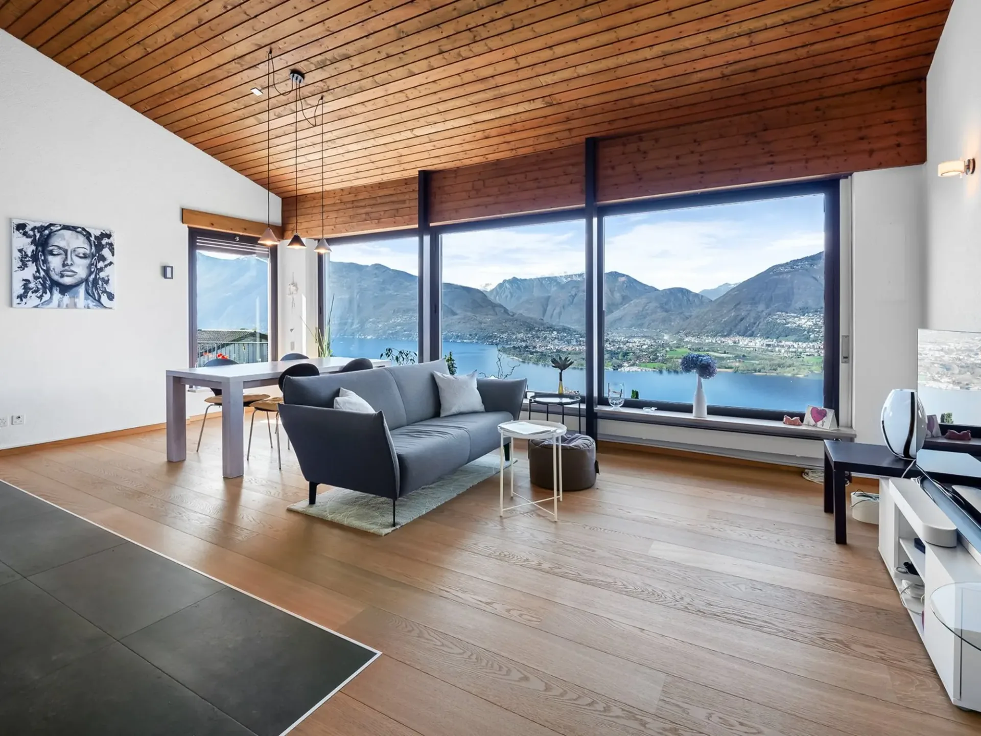 Exklusiver Wohntraum auf 2'637m2 Baugrundstück mit 180° Blick auf den Lago Maggiore